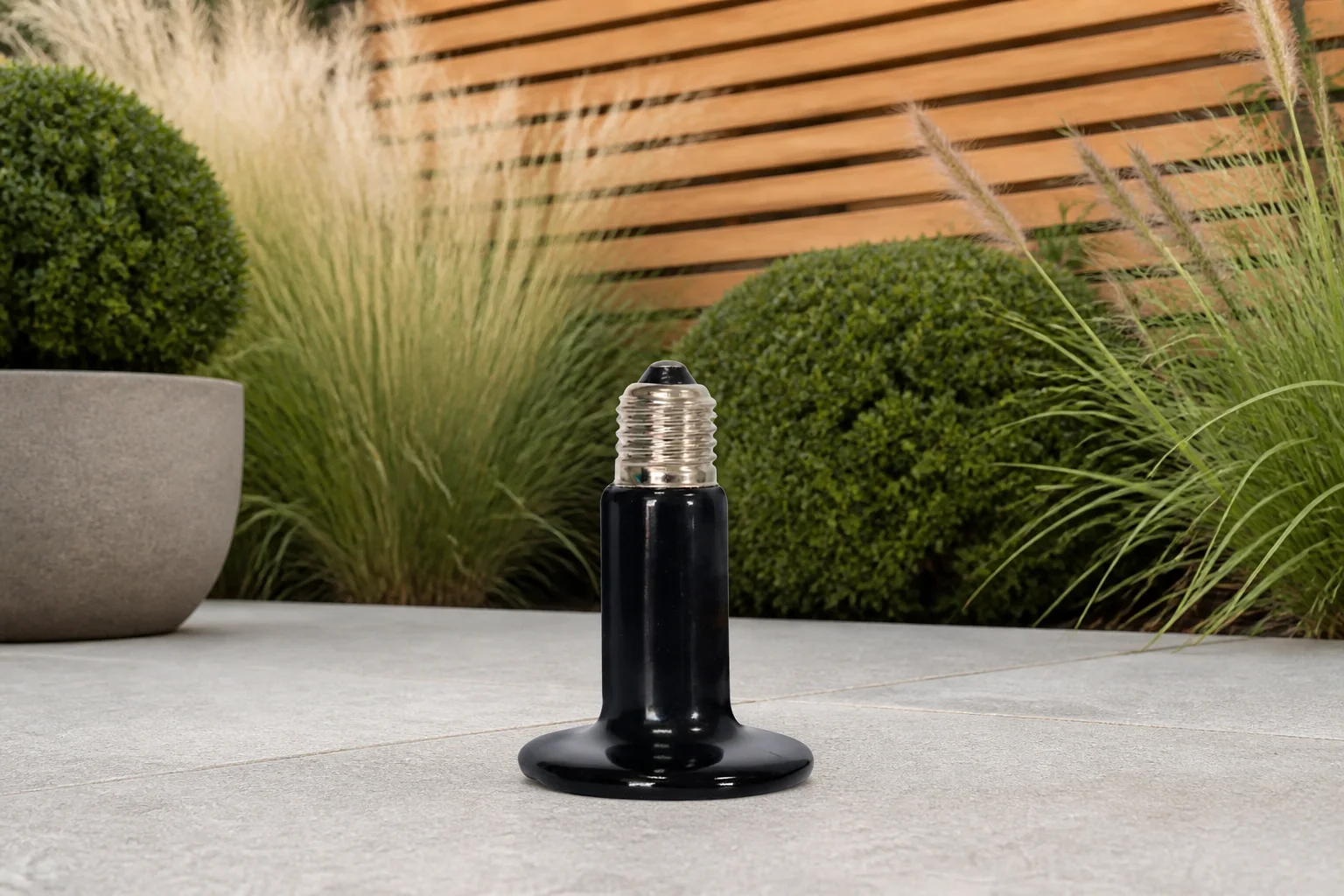 Sfeerfoto van Aquadistri Arcadia keramische warmtelamp 50 watt Arcadia