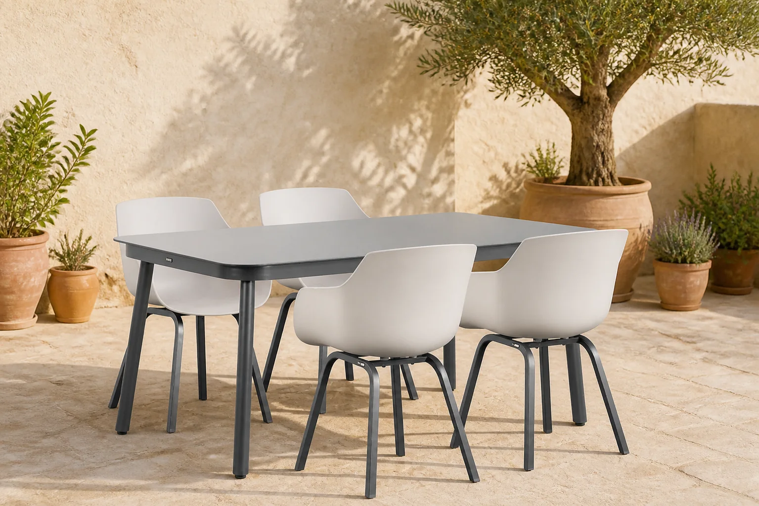 Sfeerfoto van Lifestyle Garden Furniture Salina/Tavano 160 cm dining tuinset 5-delig – Taupe-naturel-bruin