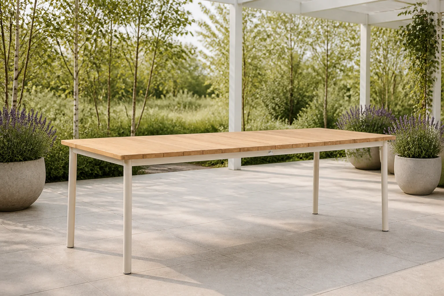 Sfeerfoto van Apple Bee Milou dining tuintafel 240 x 100 cm – Transparant