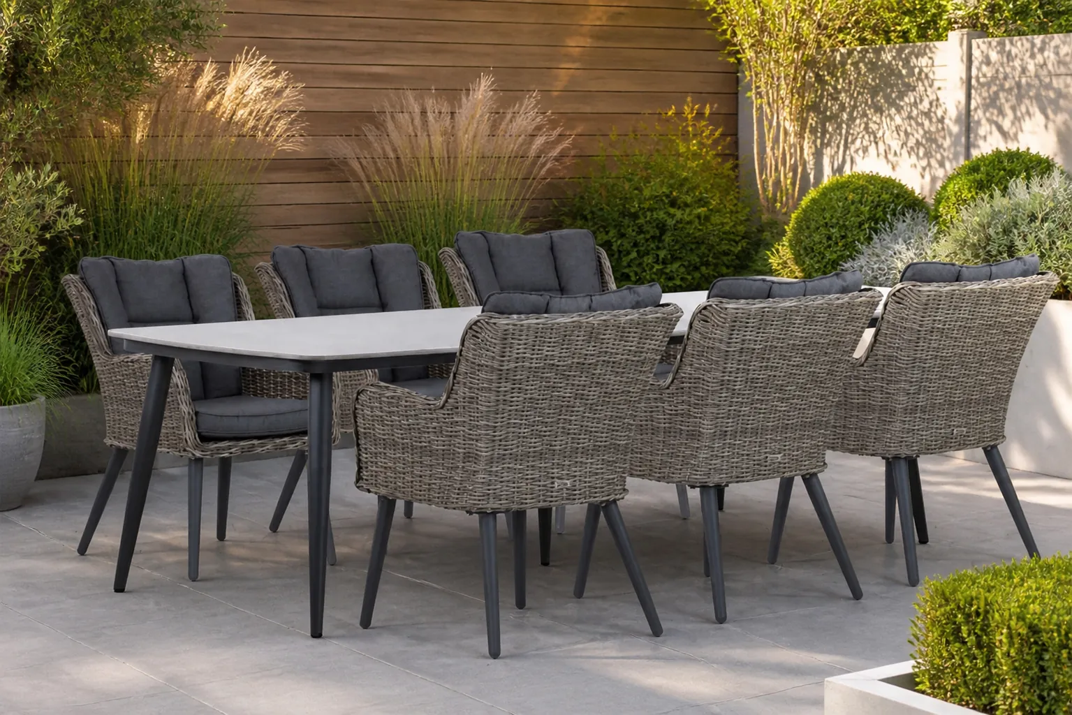 Sfeerfoto van Garden Collections Boston/Vienna 240 cm dining tuinset 7-delig – Grijs-antraciet