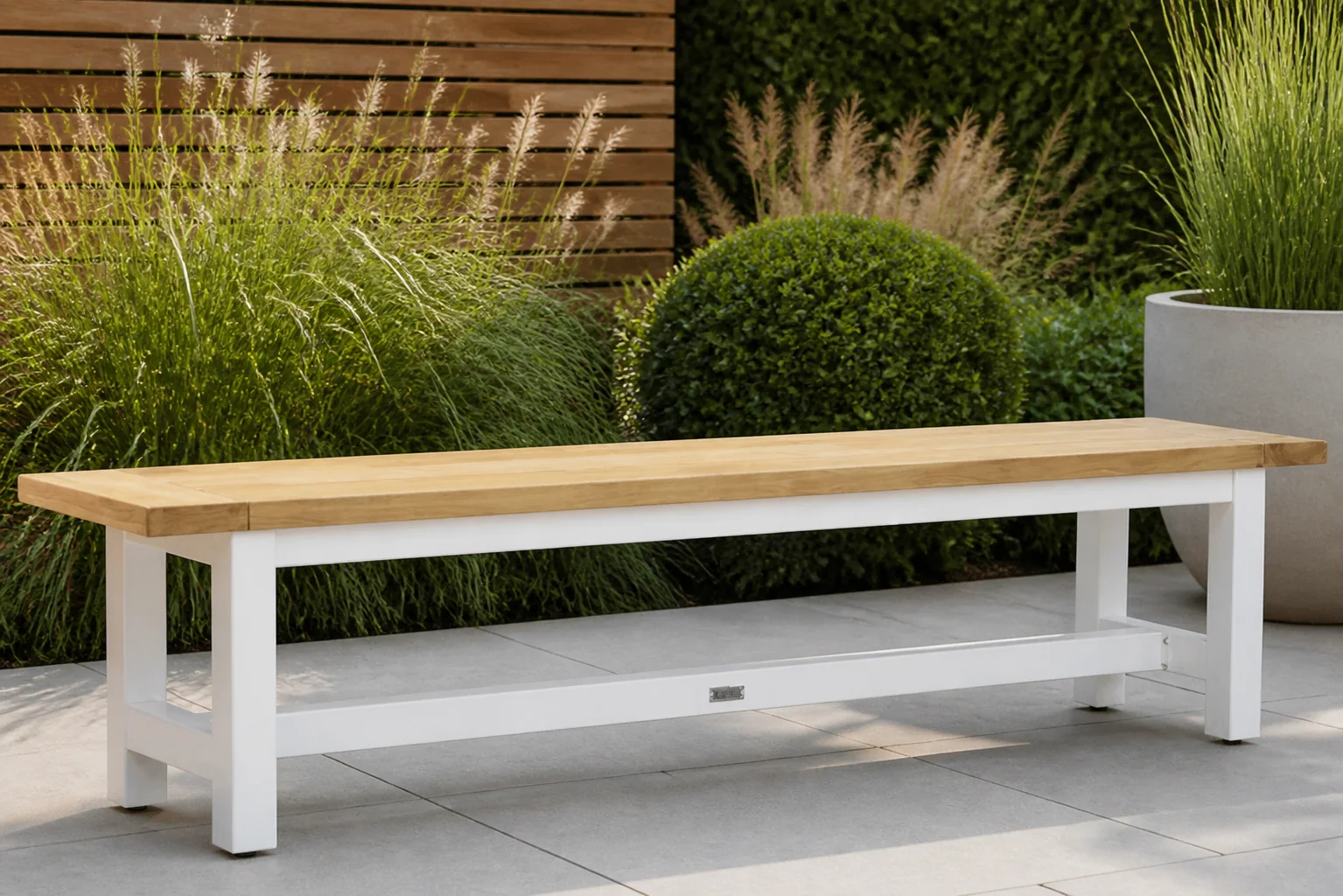 Sfeerfoto van Lifestyle Garden Furniture Los Angeles picknickbank 200 cm – Wit