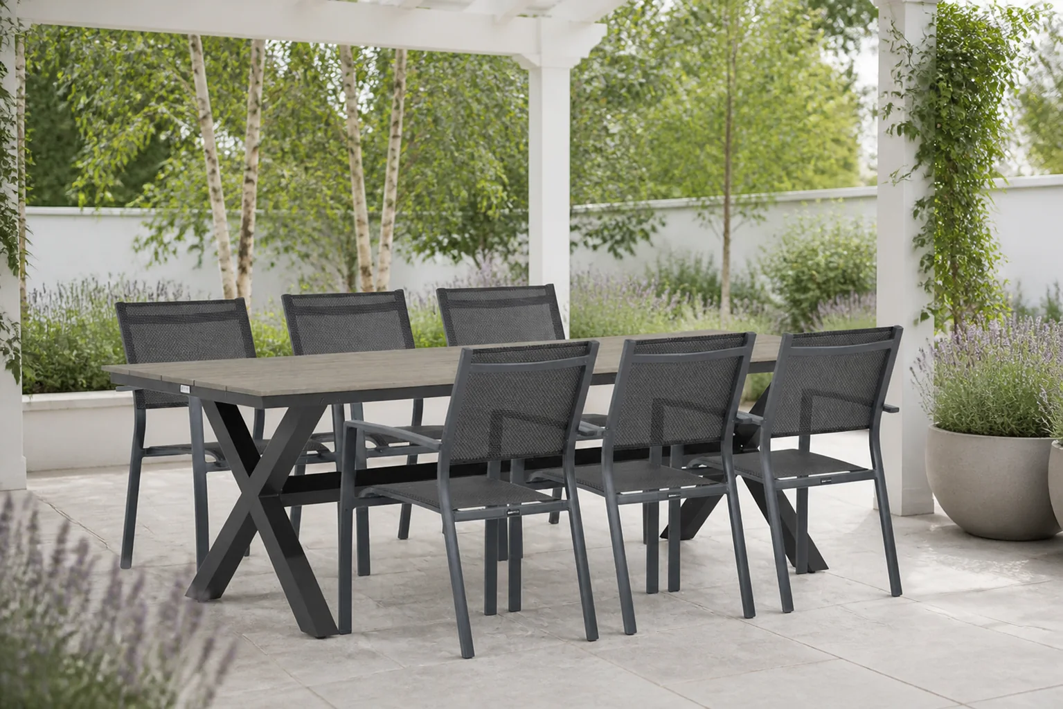 Sfeerfoto van Lifestyle Garden Furniture Sella/Forest 240 cm dining tuinset 7-delig – Grijs-antraciet