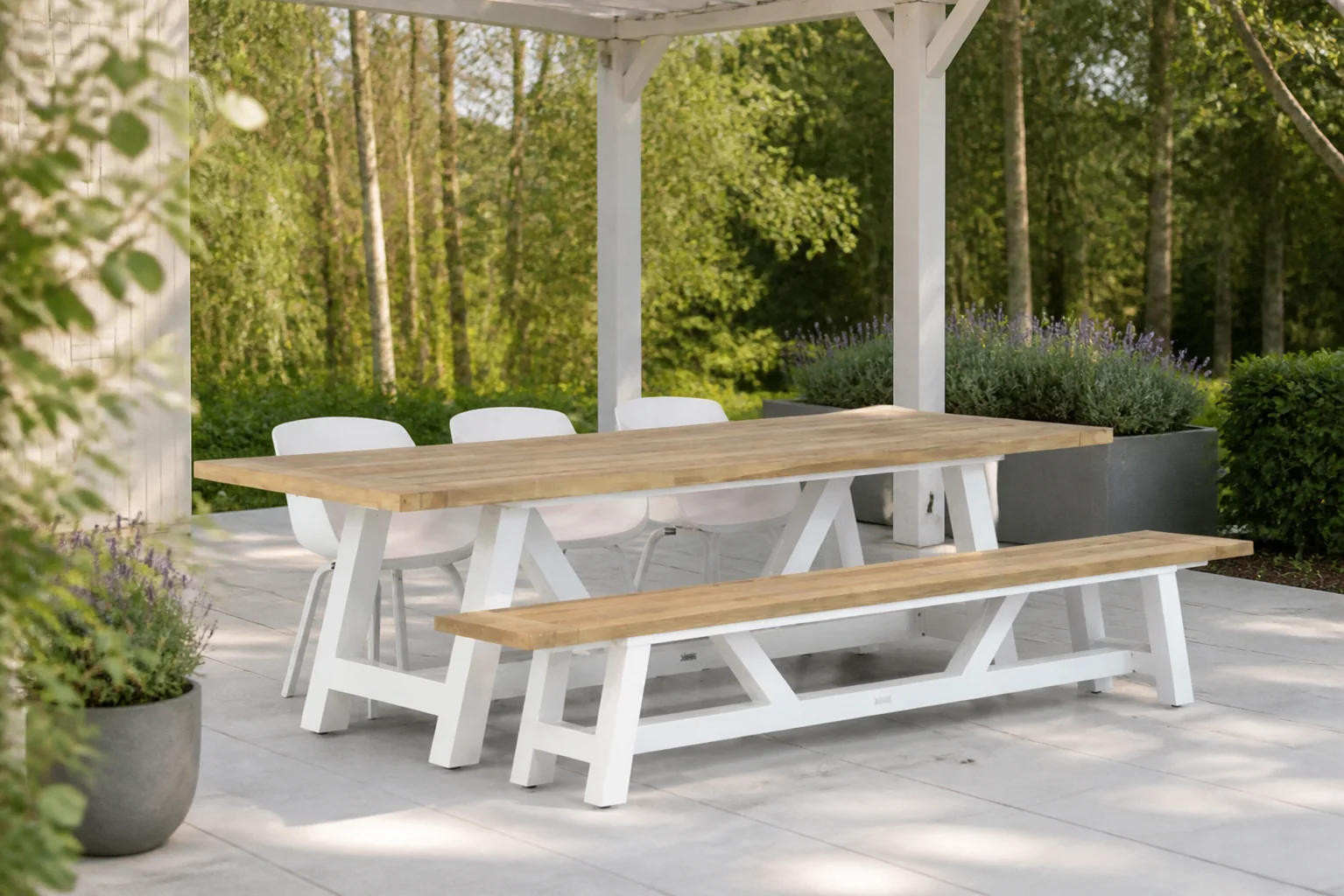 Sfeerfoto van Lifestyle Garden Furniture Salina/Florence 260 cm dining tuinset 5-delig – Wit