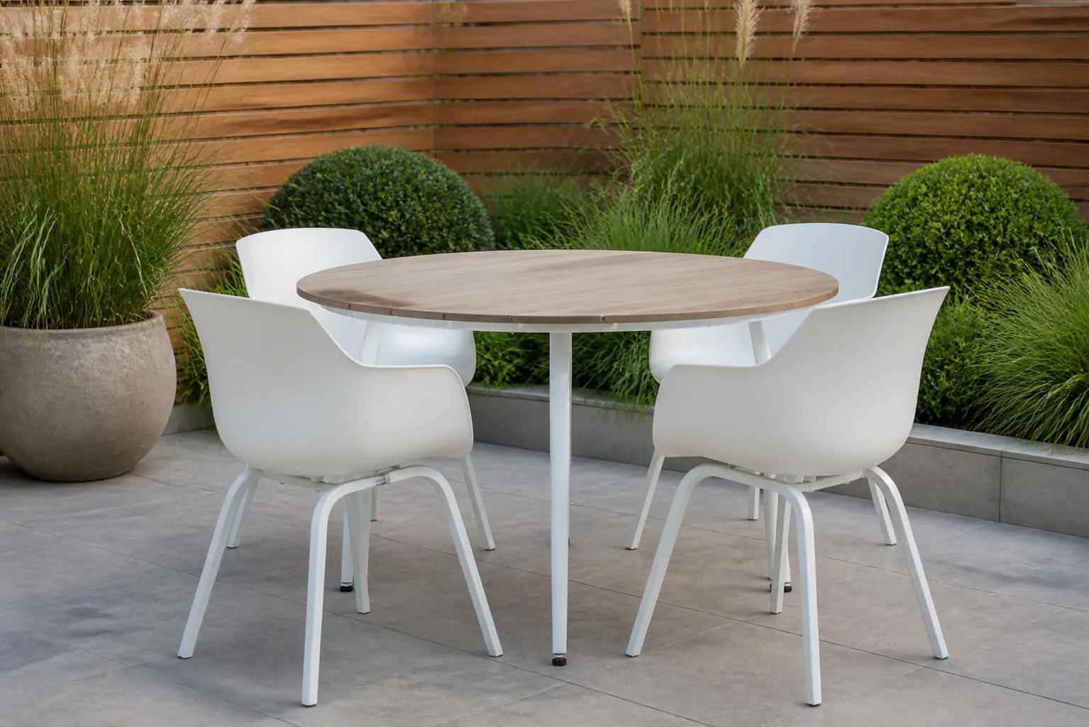 Sfeerfoto van Lifestyle Garden Furniture Salina/Yala 125 cm dining tuinset 5-delig – Wit