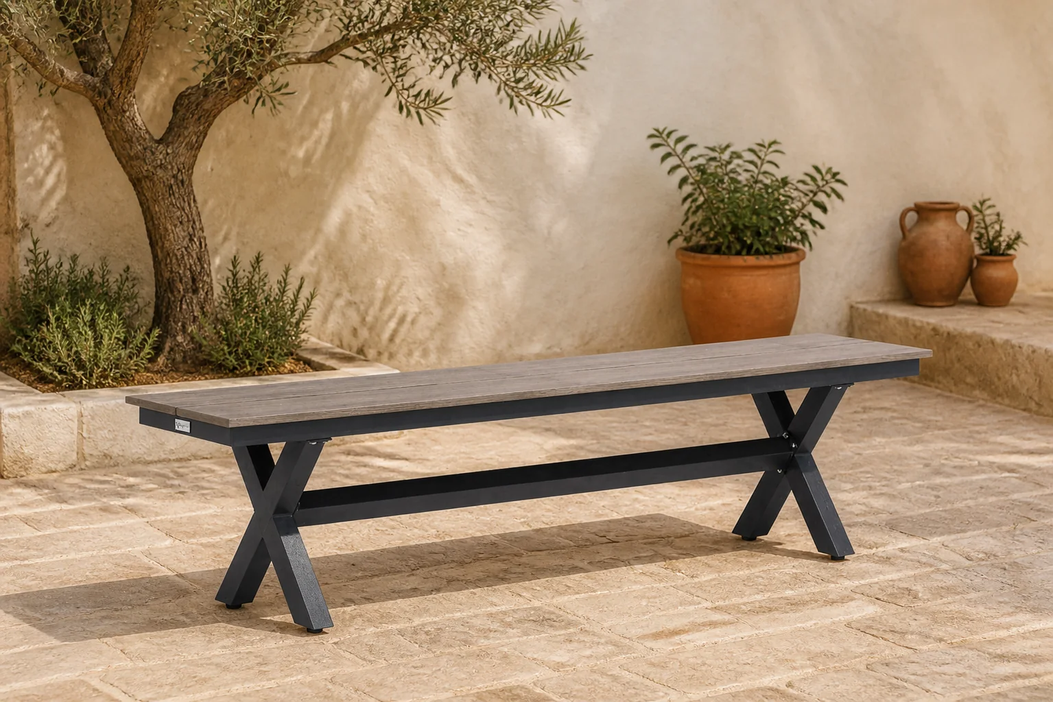 Sfeerfoto van Lifestyle Garden Furniture Forest picknickbank 180×36 cm – Grijs-antraciet