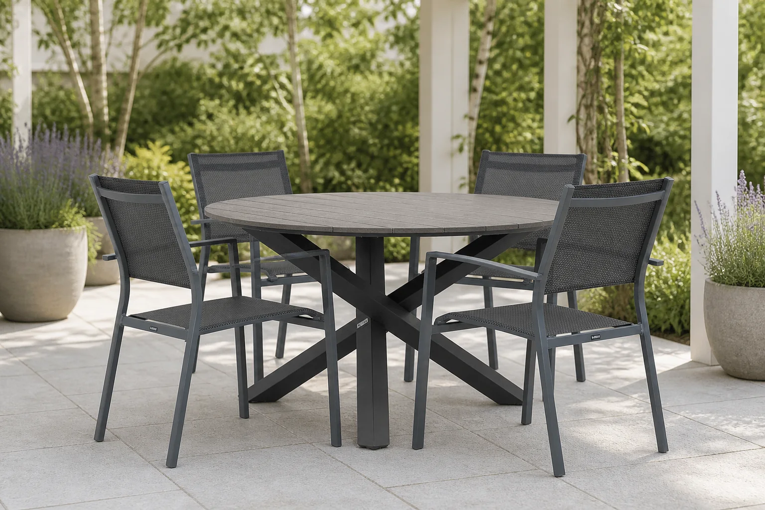 Sfeerfoto van Lifestyle Garden Furniture Sella/Ancona 125 cm dining tuinset 5-delig – Grijs-antraciet