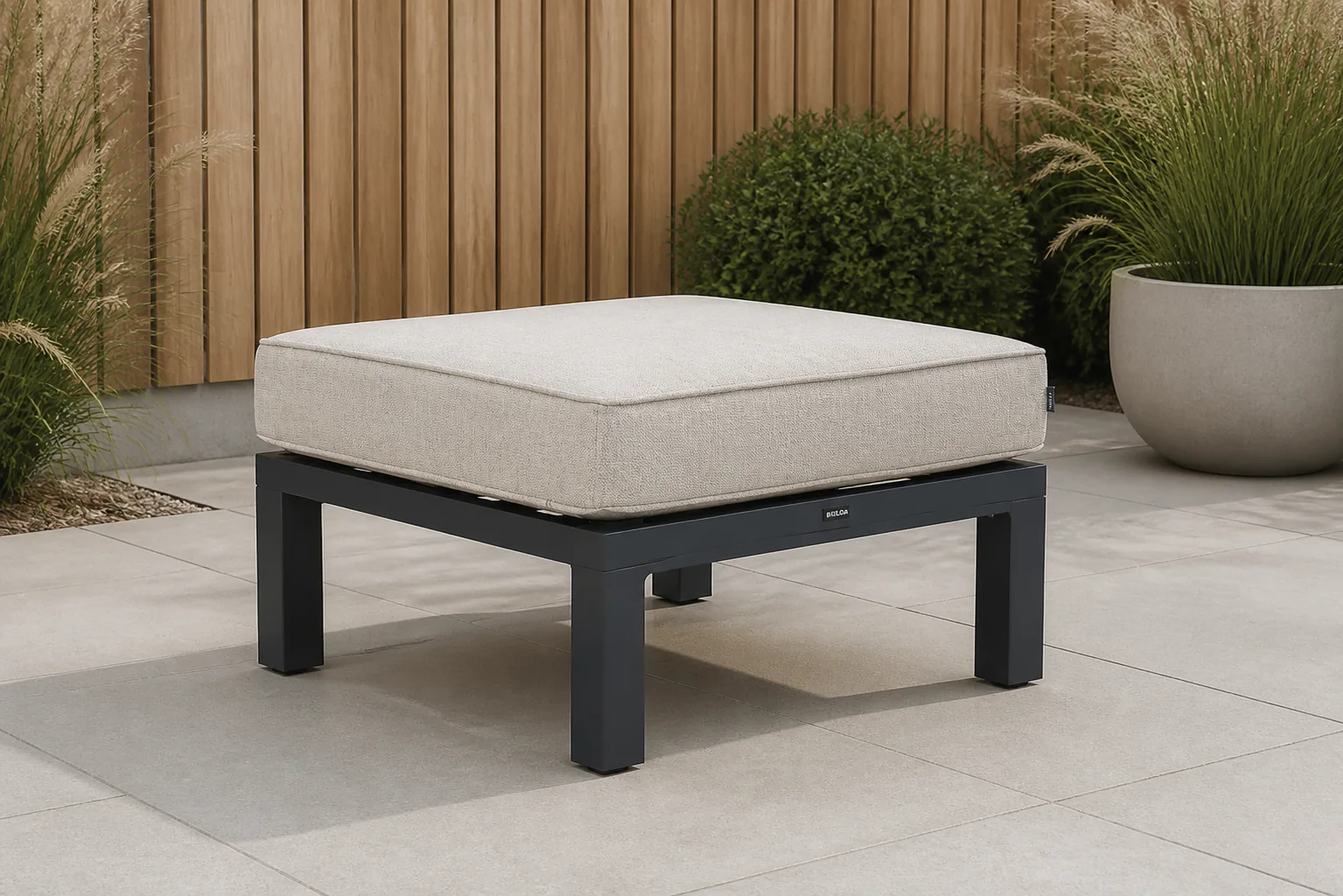 Sfeerfoto van Lifestyle Garden Furniture Bilbao lounge voetenbank – Grijs-antraciet