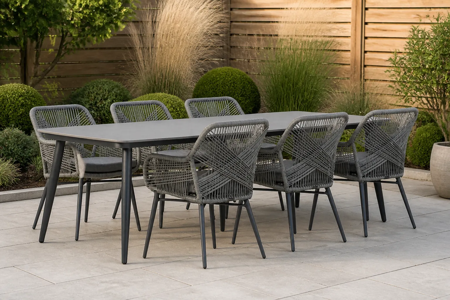 Sfeerfoto van Lifestyle Garden Furniture Advance/Vienna 240 cm dining tuinset 7-delig – Grijs-antraciet