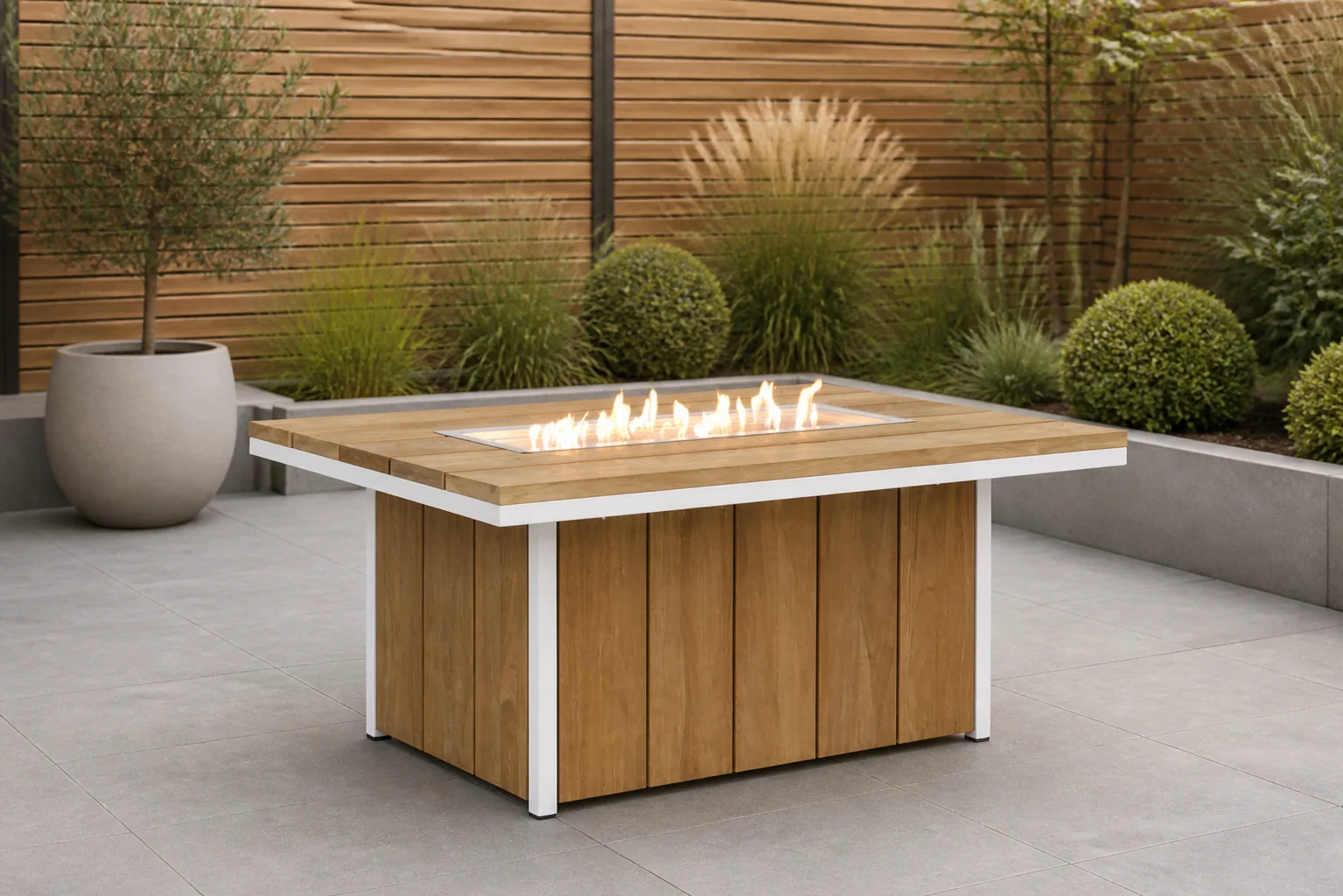 Sfeerfoto van Lifestyle Garden Furniture Seaside lounge vuurtafel 120 x 80 cm wit