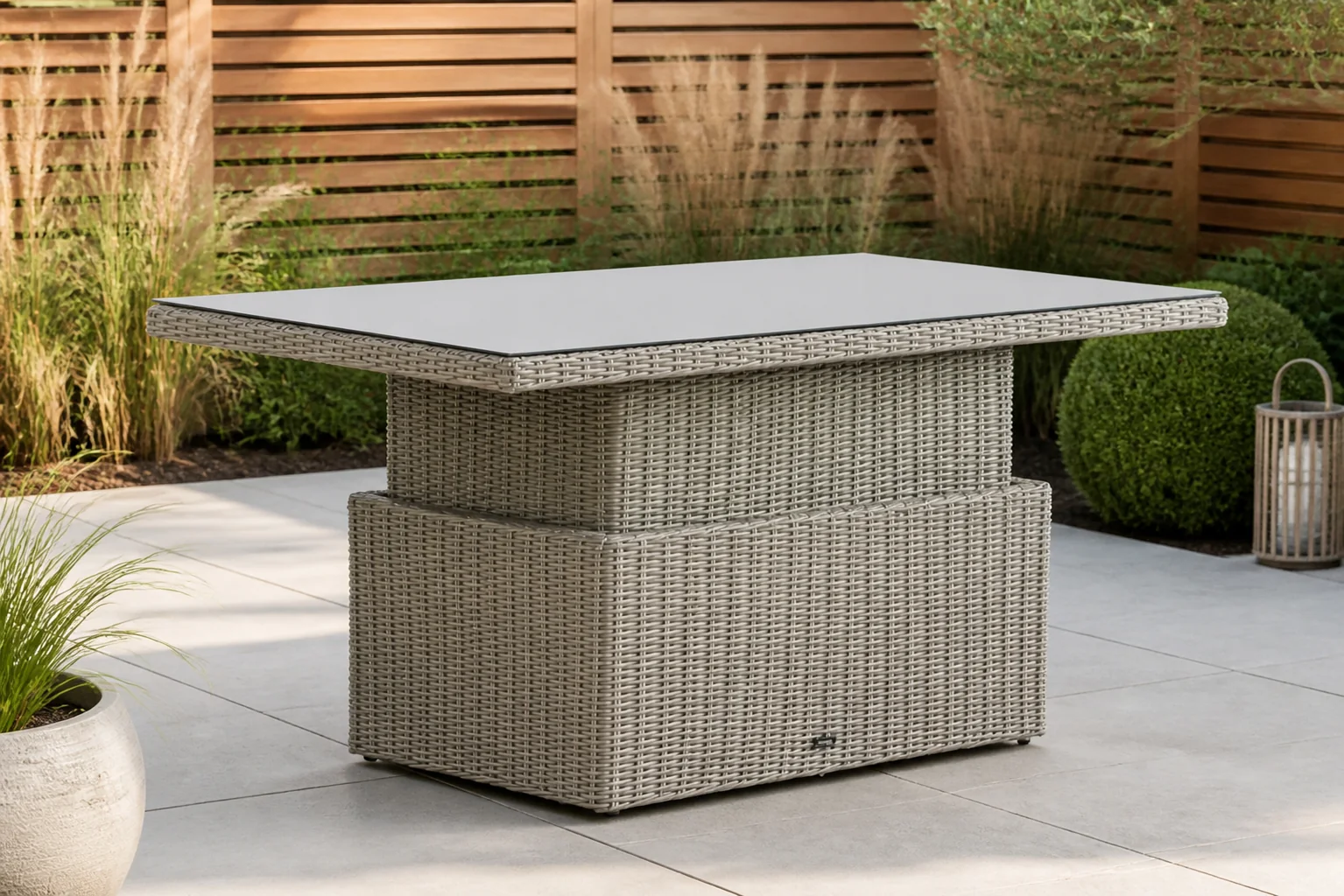 Sfeerfoto van Garden Collections Hamilton loungetafel verstelbaar natural – Taupe-naturel-bruin