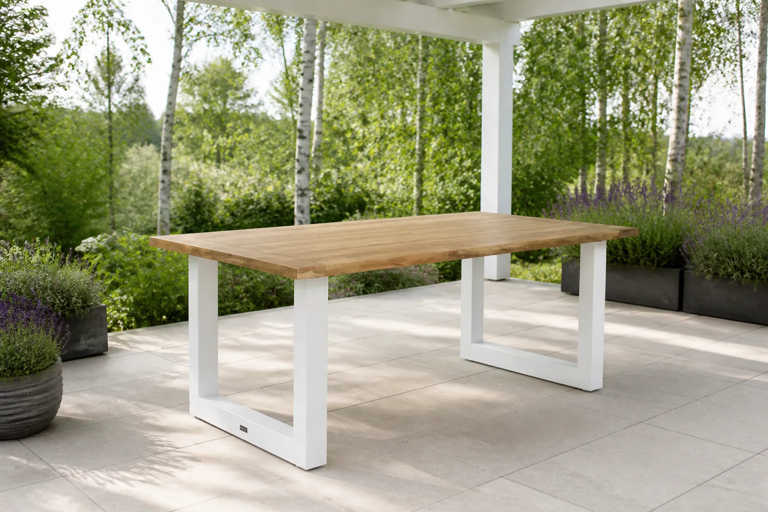 Sfeerfoto van Lifestyle Garden Furniture Talai dining tuintafel wit 180 x 100 cm