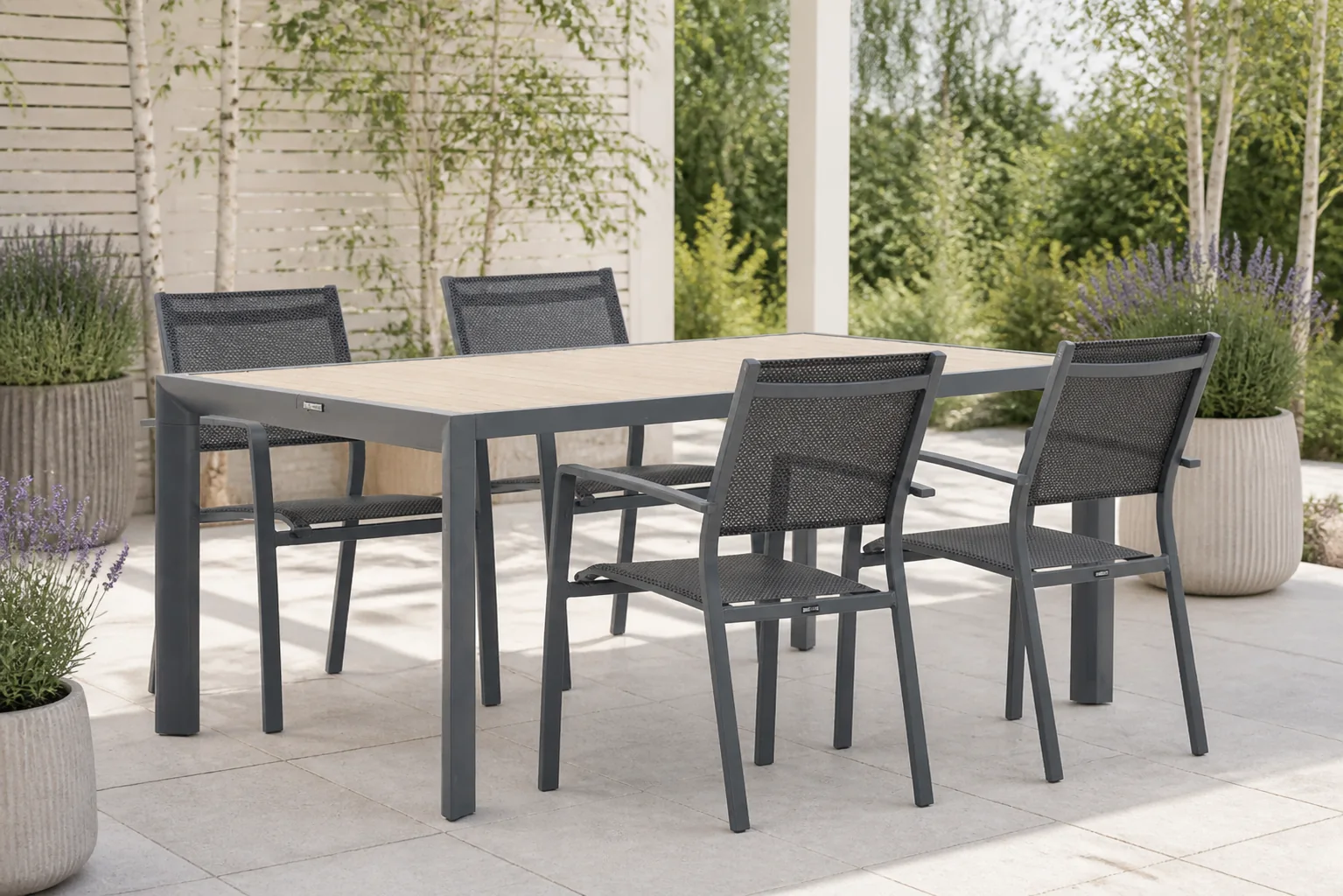 Sfeerfoto van Lifestyle Garden Furniture Sella/Borello 180 cm dining tuinset 5-delig – Grijs-antraciet