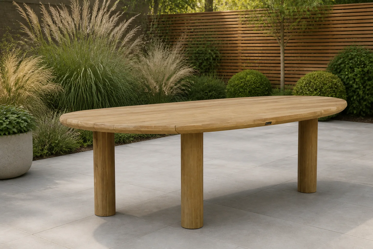 Sfeerfoto van Santika Furniture Leafline dining tuintafel 240 cm – Old teak greywash