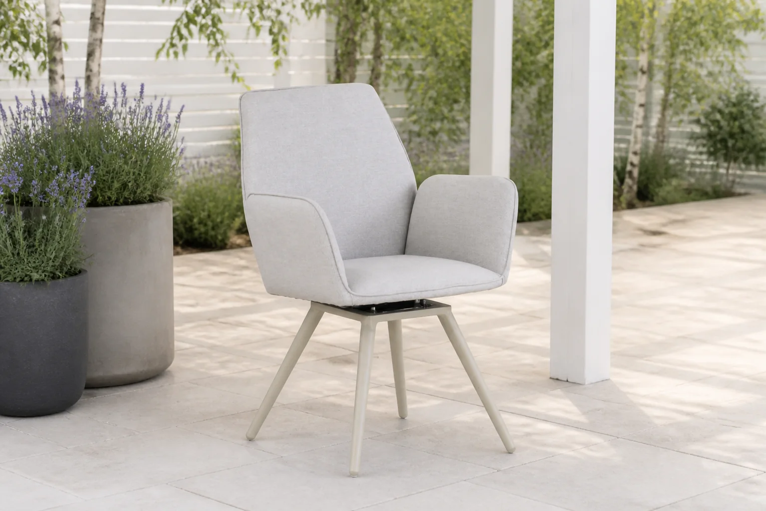 Sfeerfoto van Lifestyle Garden Furniture Andorra dining tuinstoel – Grijs-antraciet