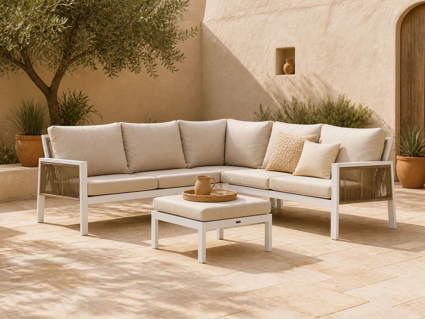 Sfeerfoto van Manifesto Furniture + 15% kassakorting | Manifesto Alzano hoek loungeset 4-delig – Taupe