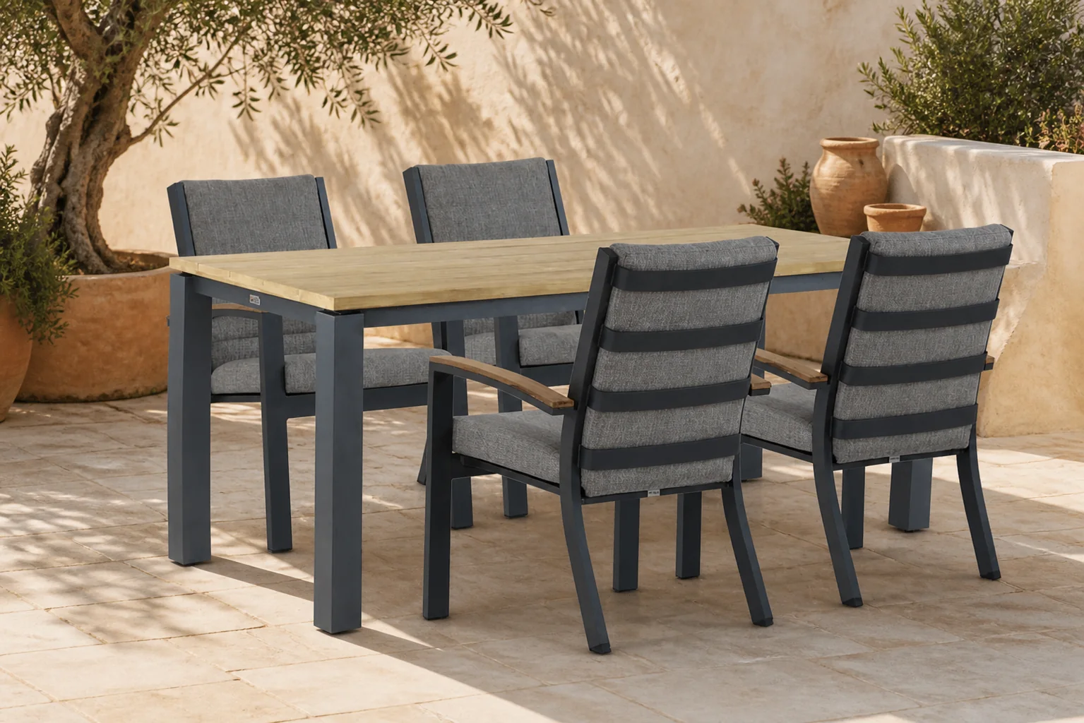 Sfeerfoto van Osmen Midura/Riviera 180 cm dining tuinset 5-delig – Grijs-antraciet