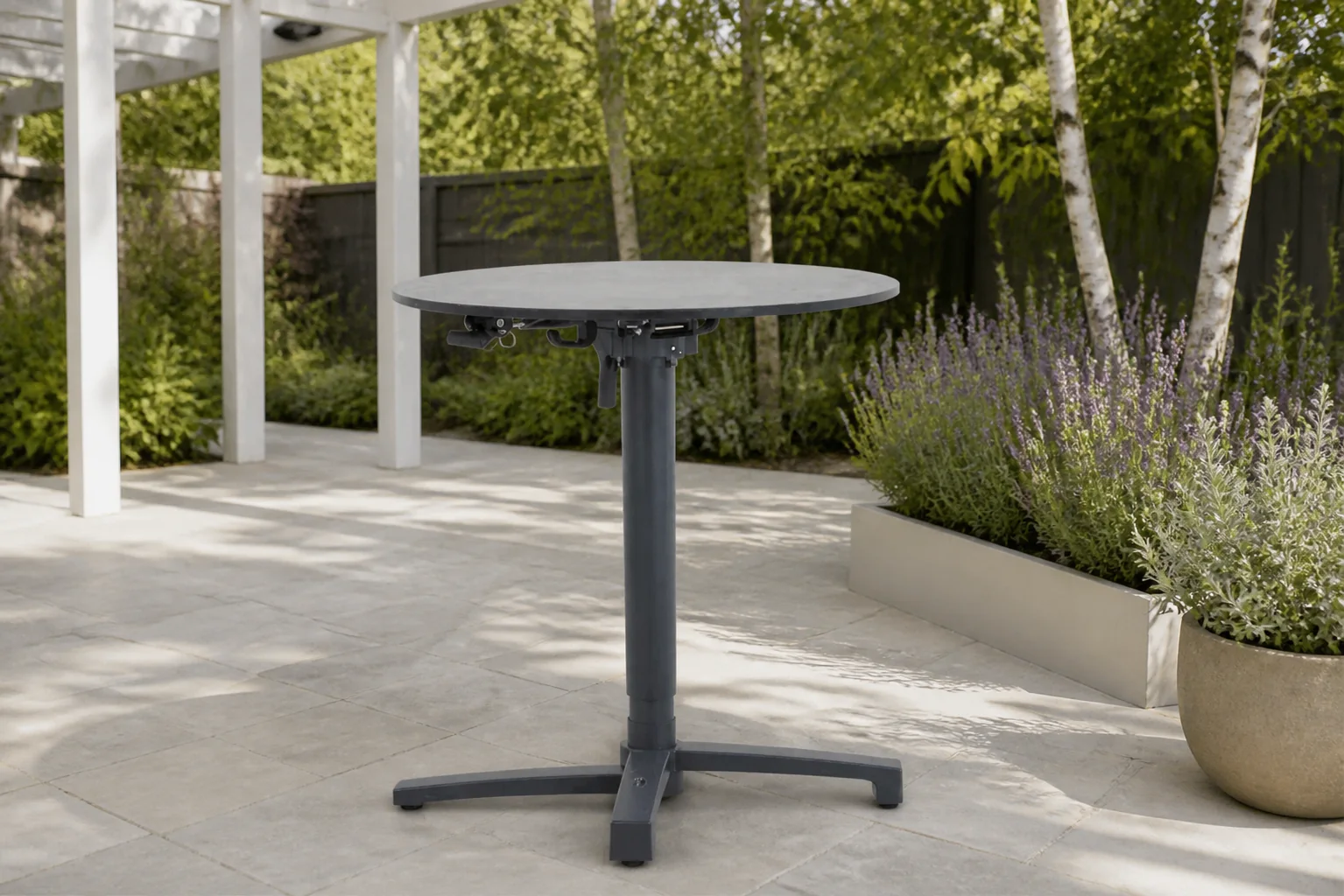 Sfeerfoto van De Laan Projects Laan Javi bistro/bartafel 60 cm – Grijs-antraciet