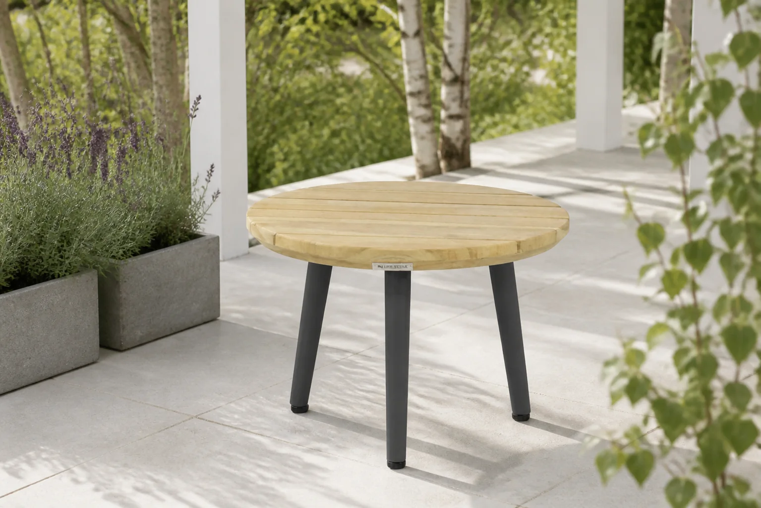 Sfeerfoto van Lifestyle Garden Furniture Montana loungetafel ø 50 cm – Grijs-antraciet