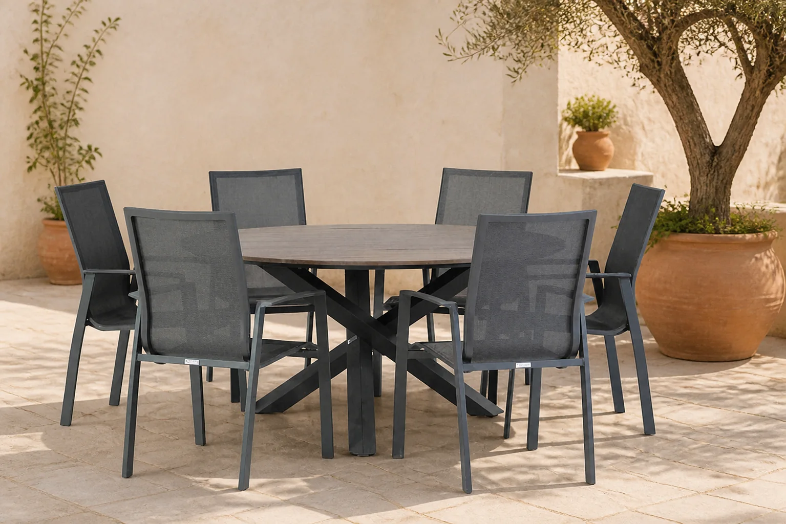Sfeerfoto van Lifestyle Garden Furniture Ultimate/Ancona 150 cm dining tuinset 7-delig – Grijs-antraciet