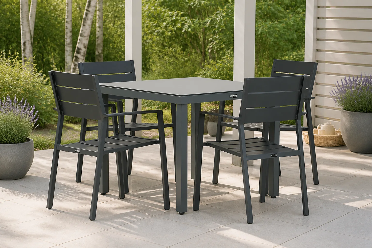 Sfeerfoto van Lifestyle Garden Furniture Stella/Porto 90 cm dining tuinset 5-delig – Grijs-antraciet