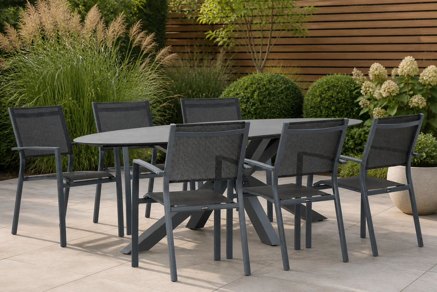 Sfeerfoto van Lifestyle Garden Furniture Sella/Ellisse 240 cm dining tuinset 7-delig – Grijs-antraciet