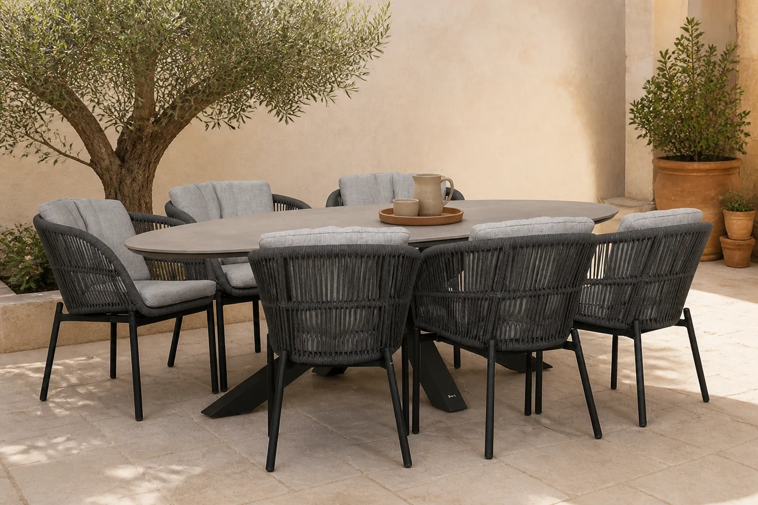 Sfeerfoto van Lifestyle Garden Furniture Monaco/Lunea 240×120 cm dining tuinset 7-delig – Grijs-antraciet