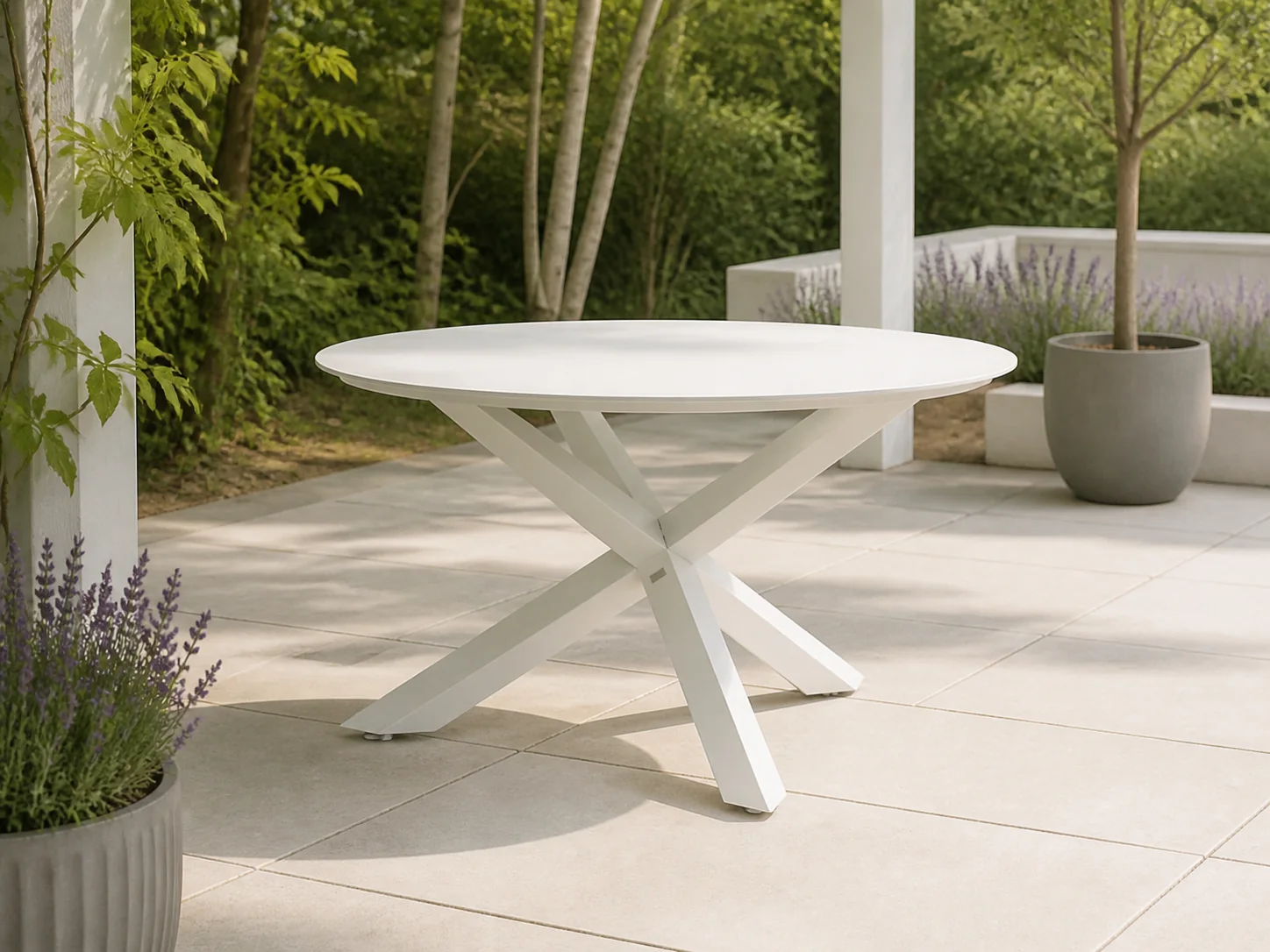 Sfeerfoto van Bellagio tuinmeubelen Lodola dining tuintafel ø 130cm – Wit