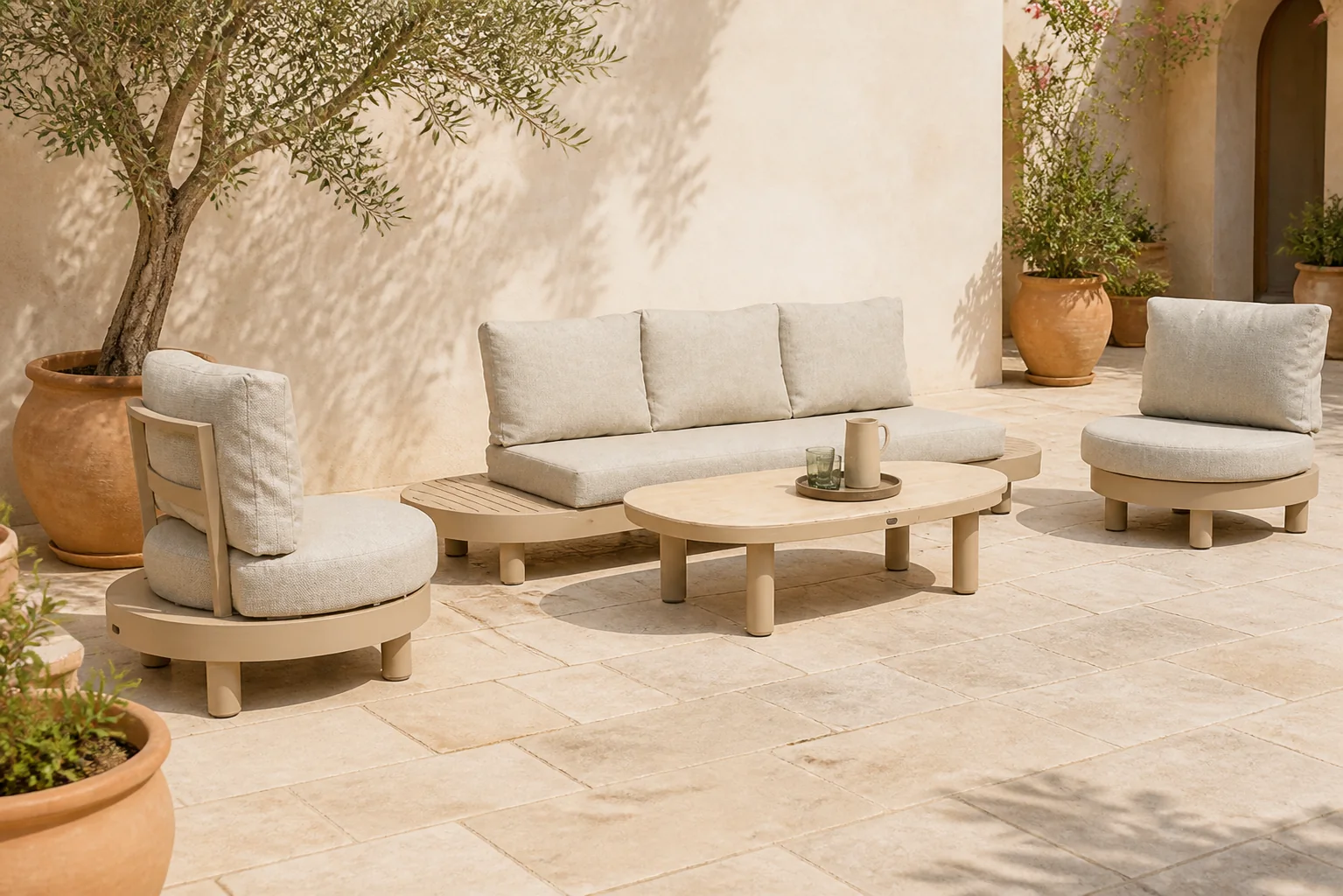 Sfeerfoto van Lifestyle Garden Furniture Organio/Mira stoel-bank loungeset 4-delig – Zand/Beige