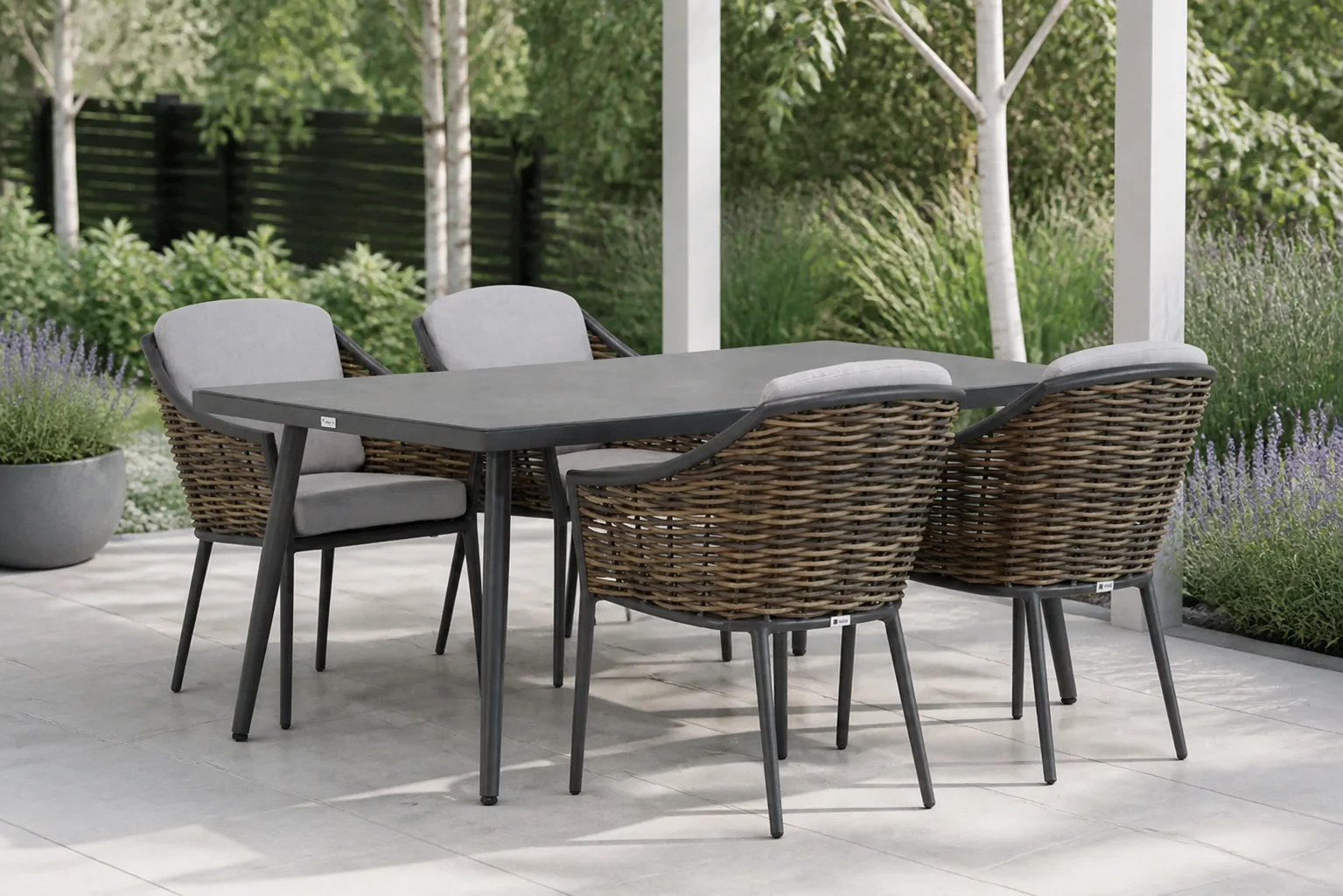 Sfeerfoto van Coco Olivine/Sophia 180 cm dining tuinset 5-delig – Grijs-antraciet