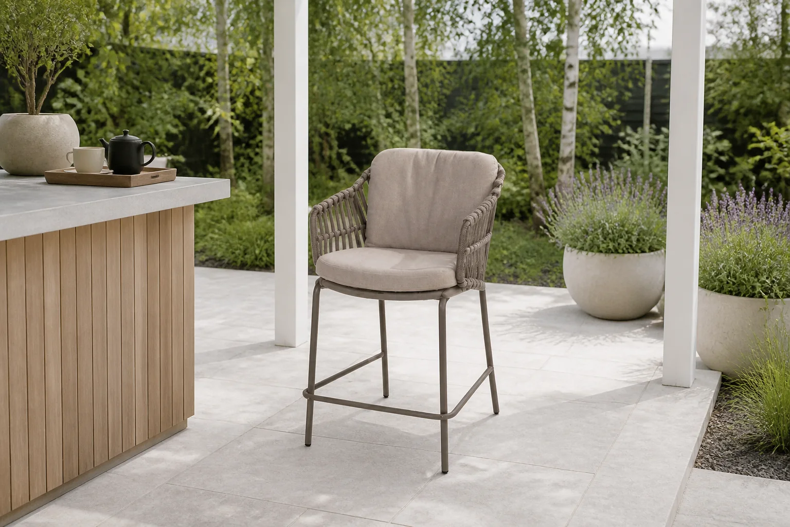 Sfeerfoto van 4so Capalbio counter stoel terre – beige