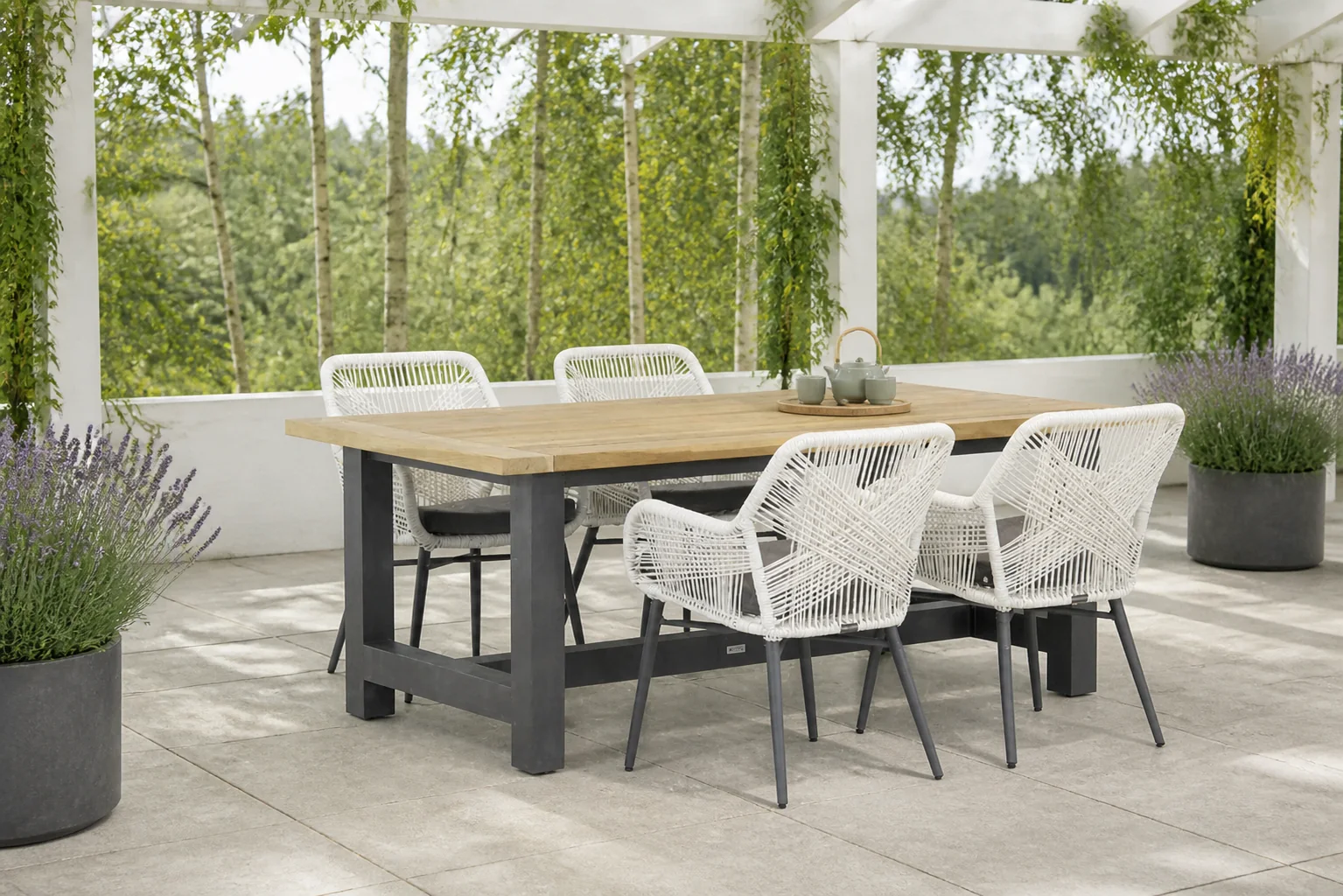 Sfeerfoto van Lifestyle Garden Furniture Advance/San Francisco 200 cm dining tuinset 5-delig – Wit