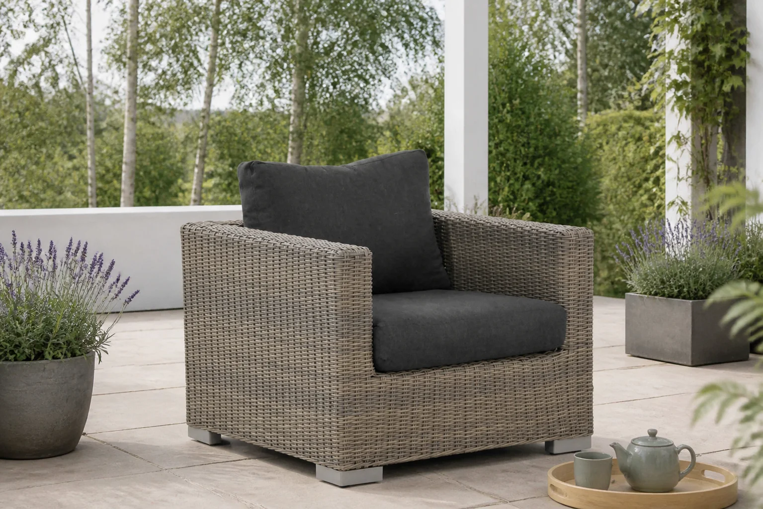 Sfeerfoto van Garden Collections Cuba lounge tuinstoel – Taupe-naturel-bruin