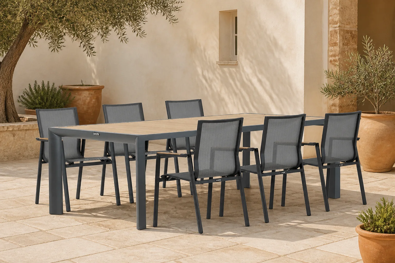 Sfeerfoto van Lifestyle Garden Furniture Fiora/Borello 240 cm dining tuinset 7-delig – Grijs-antraciet