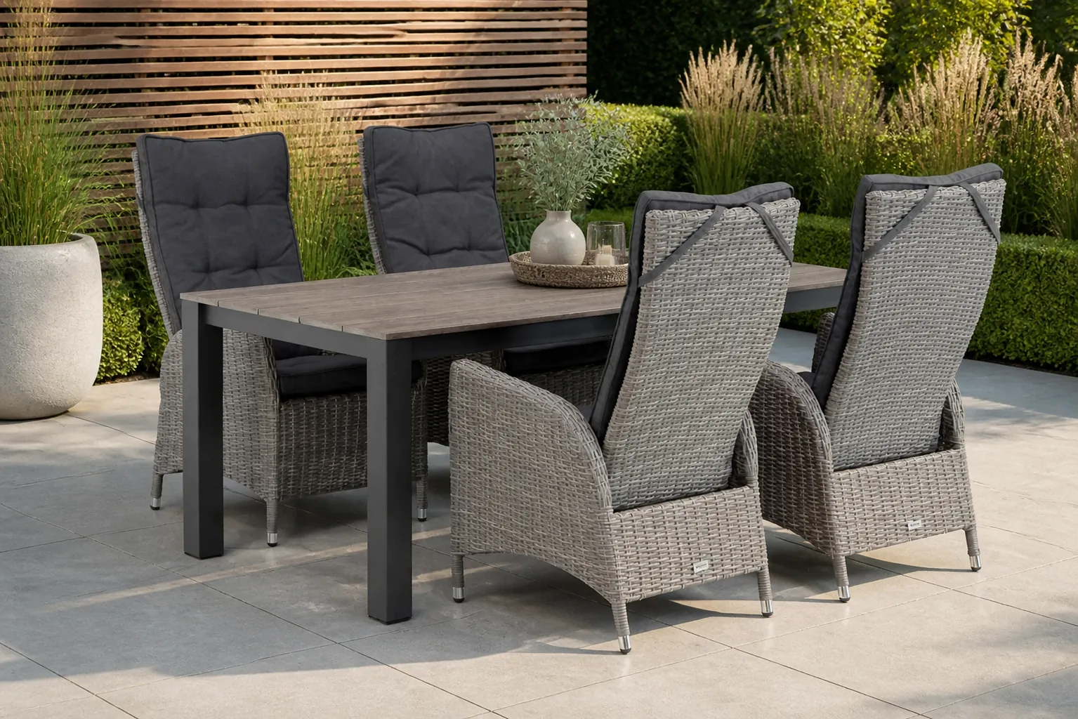 Sfeerfoto van Garden Collections Lincoln/Valley 180 cm dining tuinset 5-delig – Grijs-antraciet