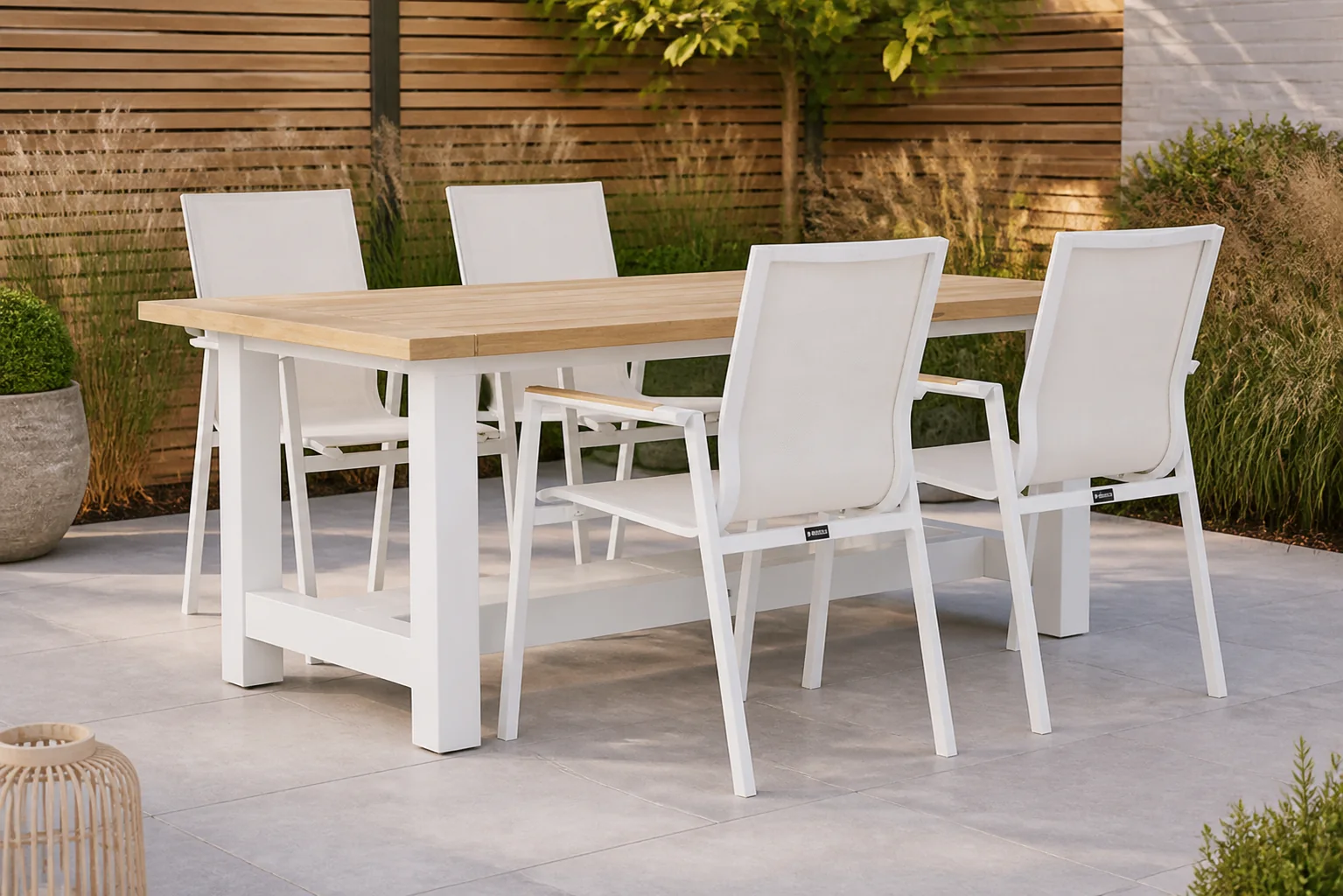 Sfeerfoto van Lifestyle Garden Furniture Fiora/Los Angeles 200 cm dining tuinset 5-delig – Wit