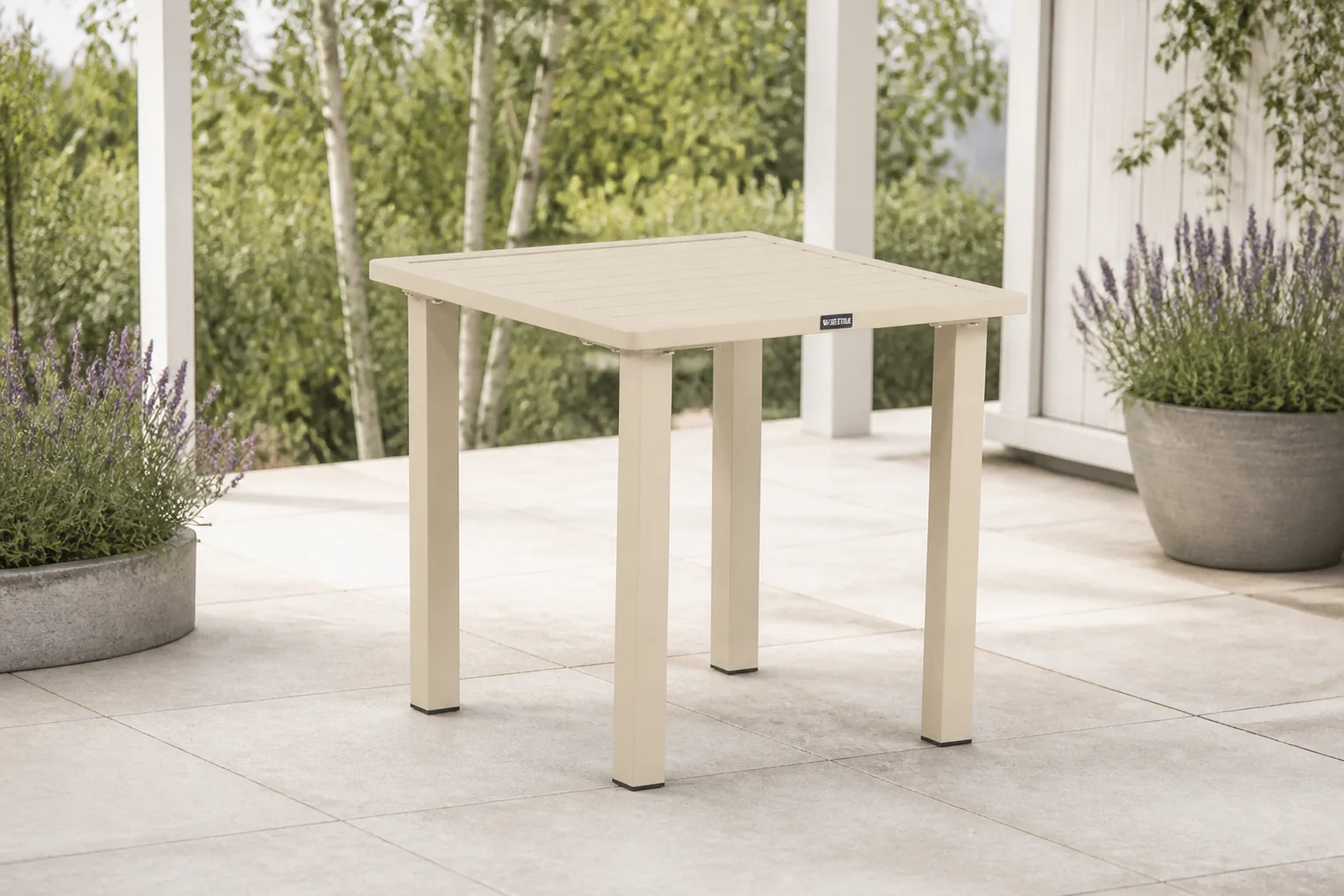 Sfeerfoto van Lifestyle Garden Furniture Albelli bijzettafel – Taupe-naturel-bruin