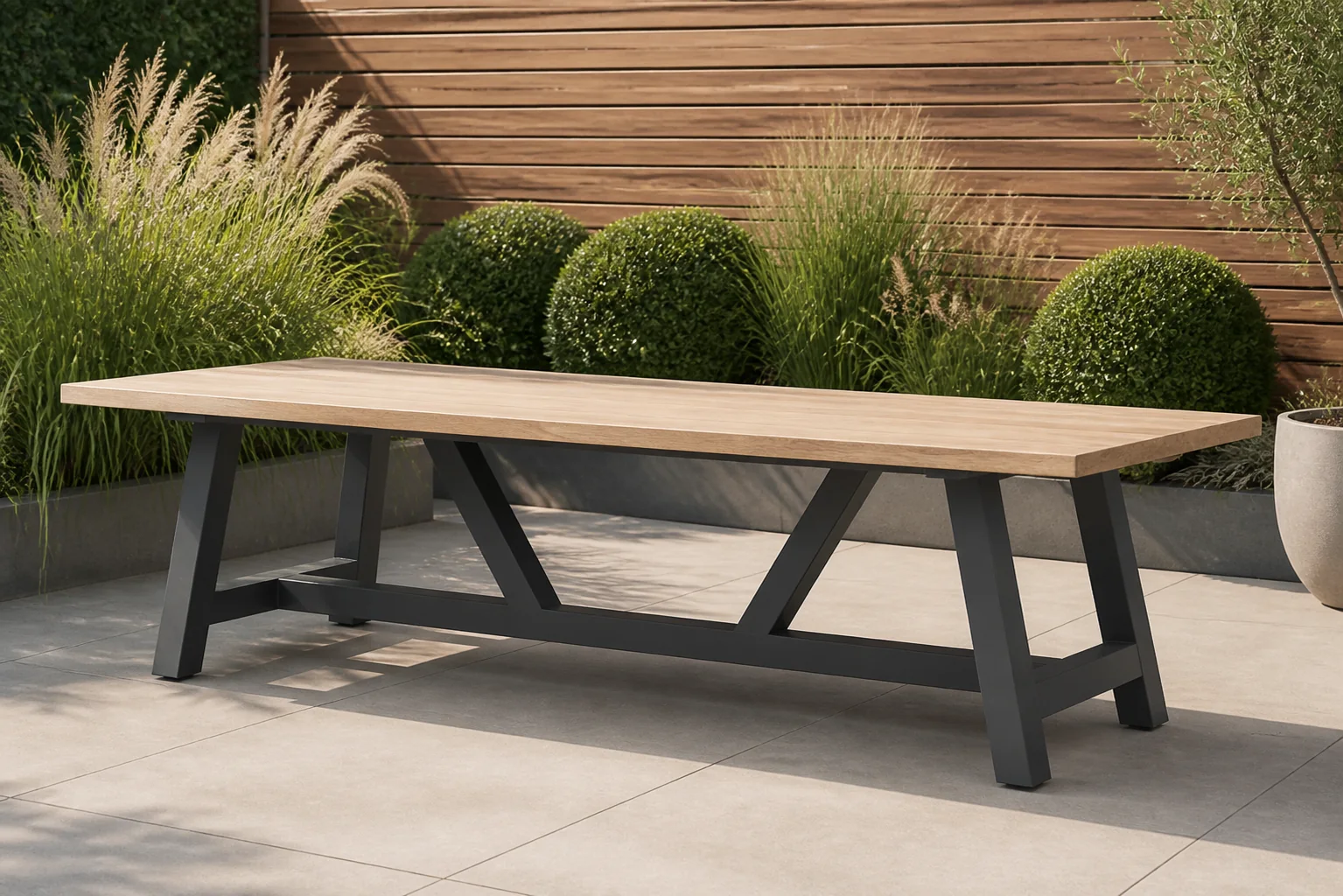 Sfeerfoto van Lifestyle Garden Furniture Trente dining tuintafel 330 x 100 cm – Grijs-antraciet