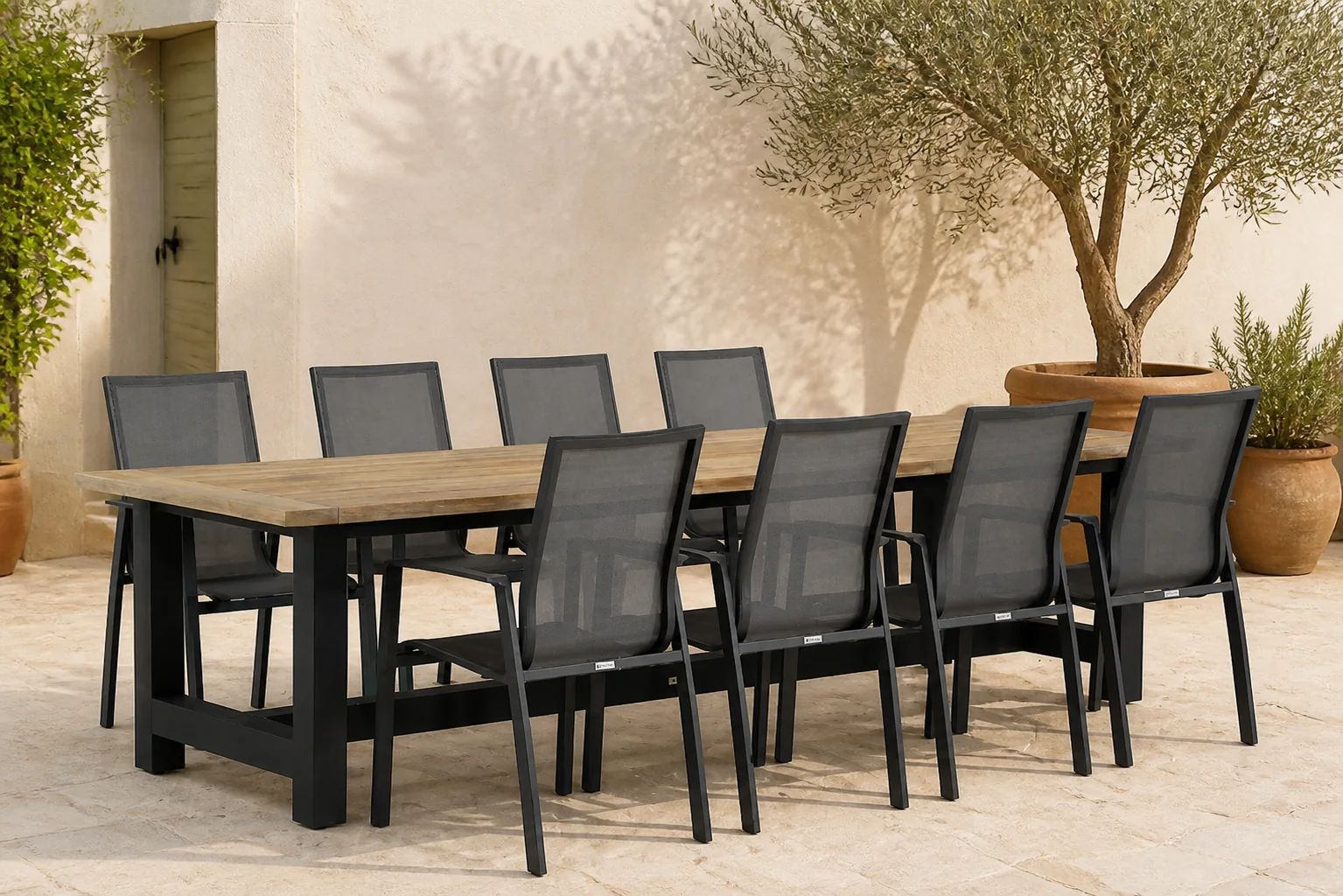 Sfeerfoto van Lifestyle Garden Furniture Ultimate/San Francisco 300 cm dining tuinset 9-delig – Grijs-antraciet