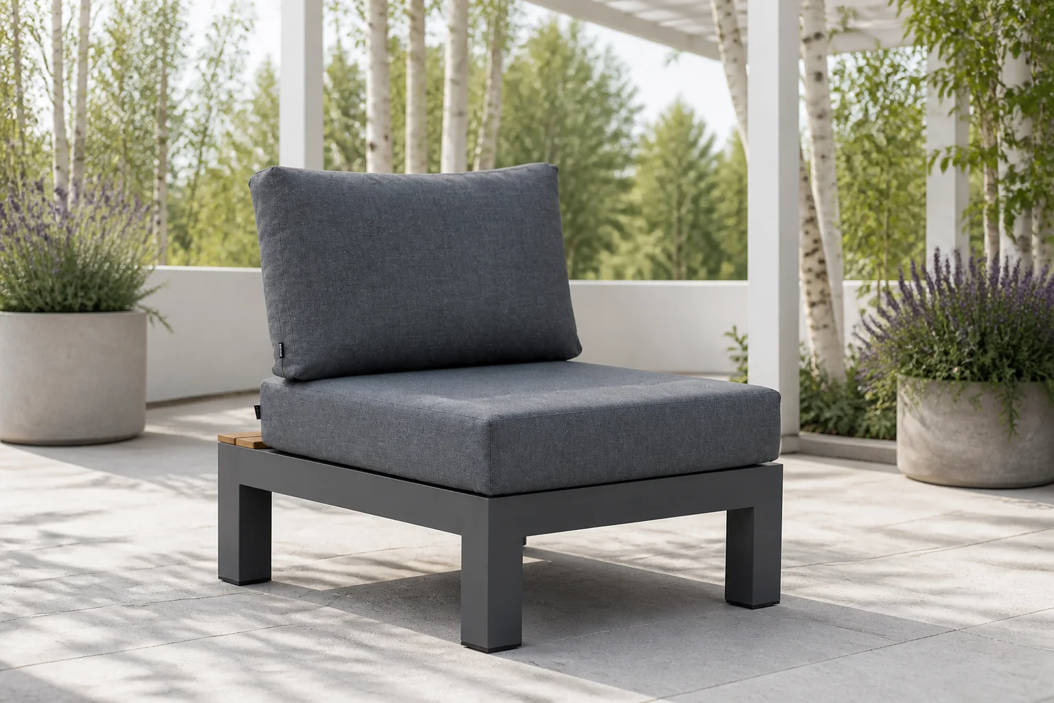 Sfeerfoto van Lifestyle Garden Furniture Vittoria midden module – Grijs-antraciet