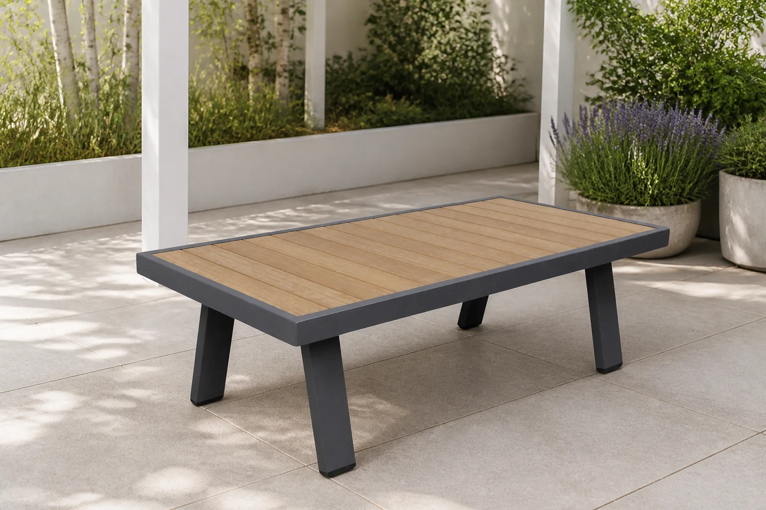 Sfeerfoto van LUX outdoor living Lola loungetafel rechthoekig | aluminium + polywood | Natural Wood/antraciet | 121x60cm