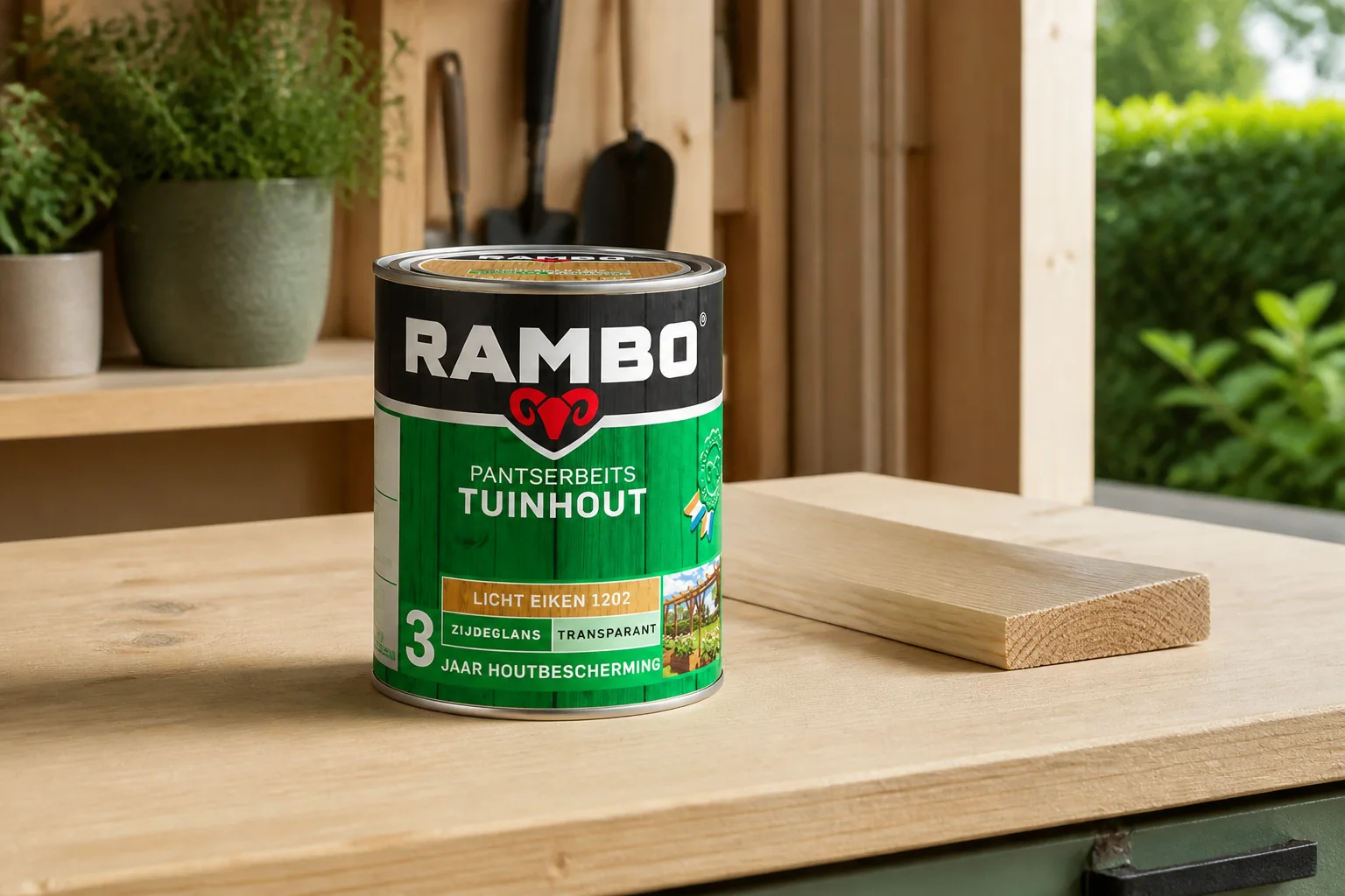 Sfeerfoto van Rambo Pantserbeits tuinhout zg tr. 1202 0,75l – hout