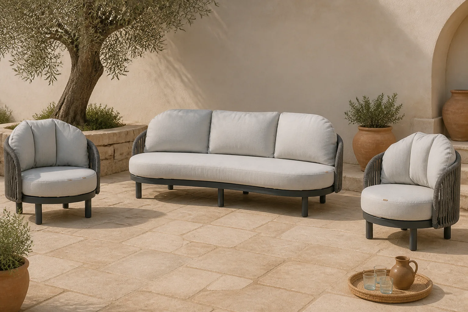 Sfeerfoto van Santika Furniture Nanda stoel-bank loungeset 3-delig – Grijs-antraciet