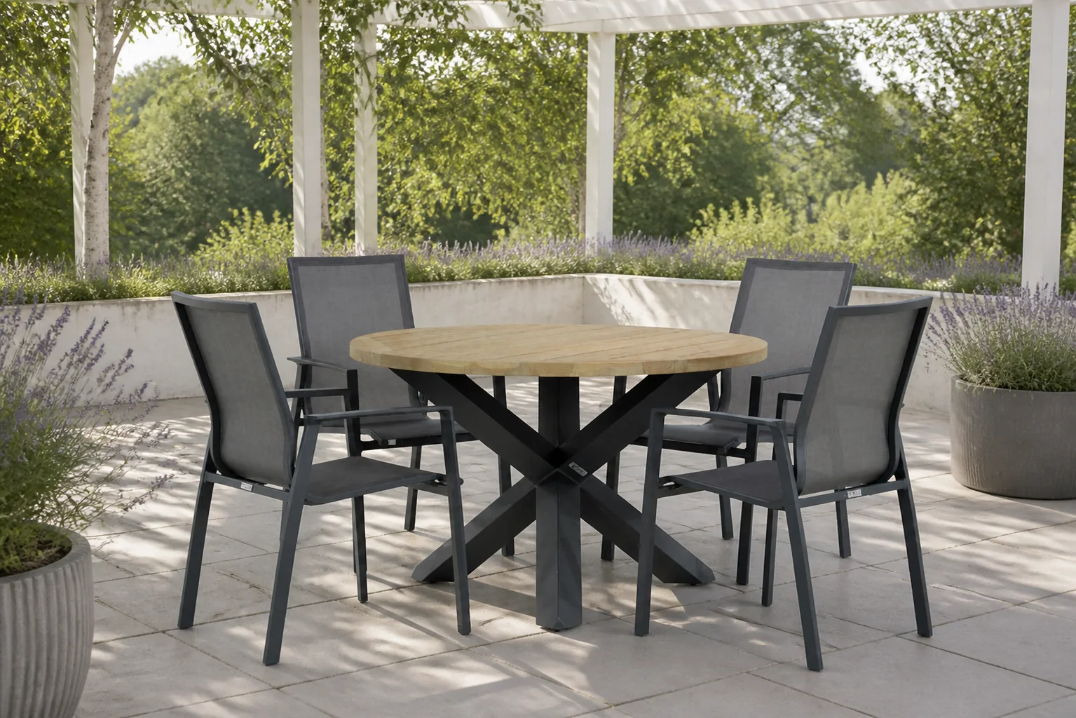 Sfeerfoto van Lifestyle Garden Furniture Ultimate/Rockville 120 cm rond dining tuinset 5-delig – Grijs-antraciet
