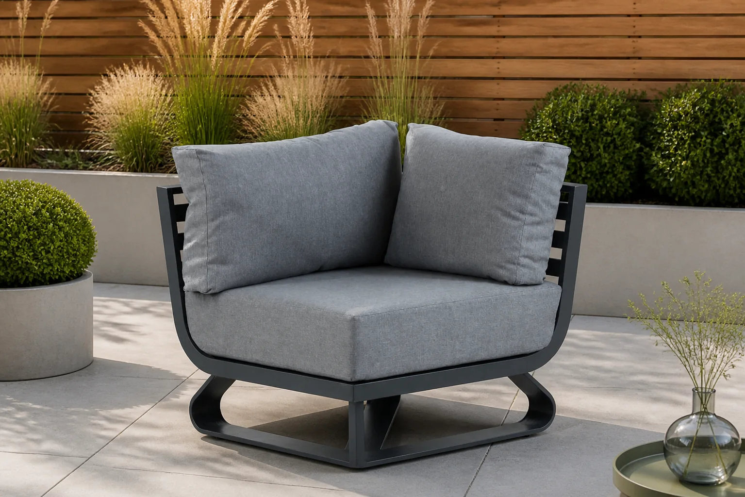 Sfeerfoto van Santika Furniture Sovita hoek module – Grijs-antraciet