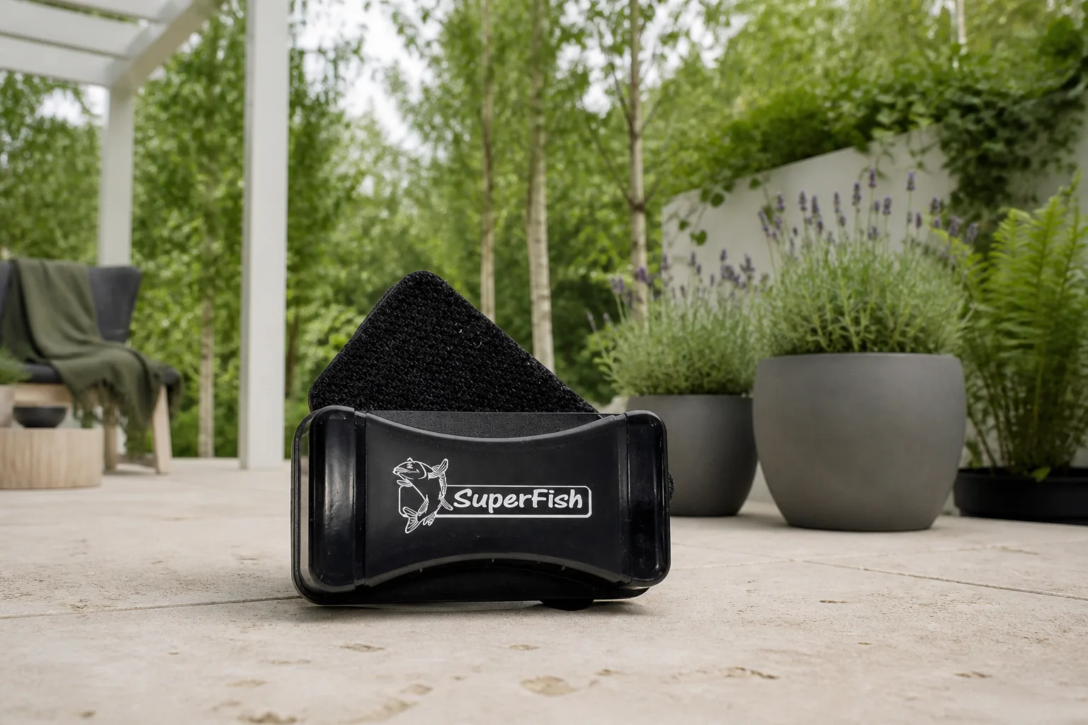 Sfeerfoto van Superfish Float clean magnet m – zwart