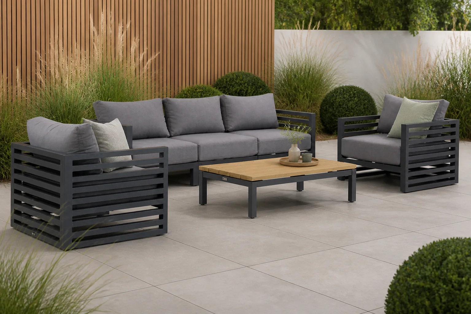 Sfeerfoto van Santika Furniture Jaya/Riviera stoel-bank loungeset 6-delig – Grijs-antraciet