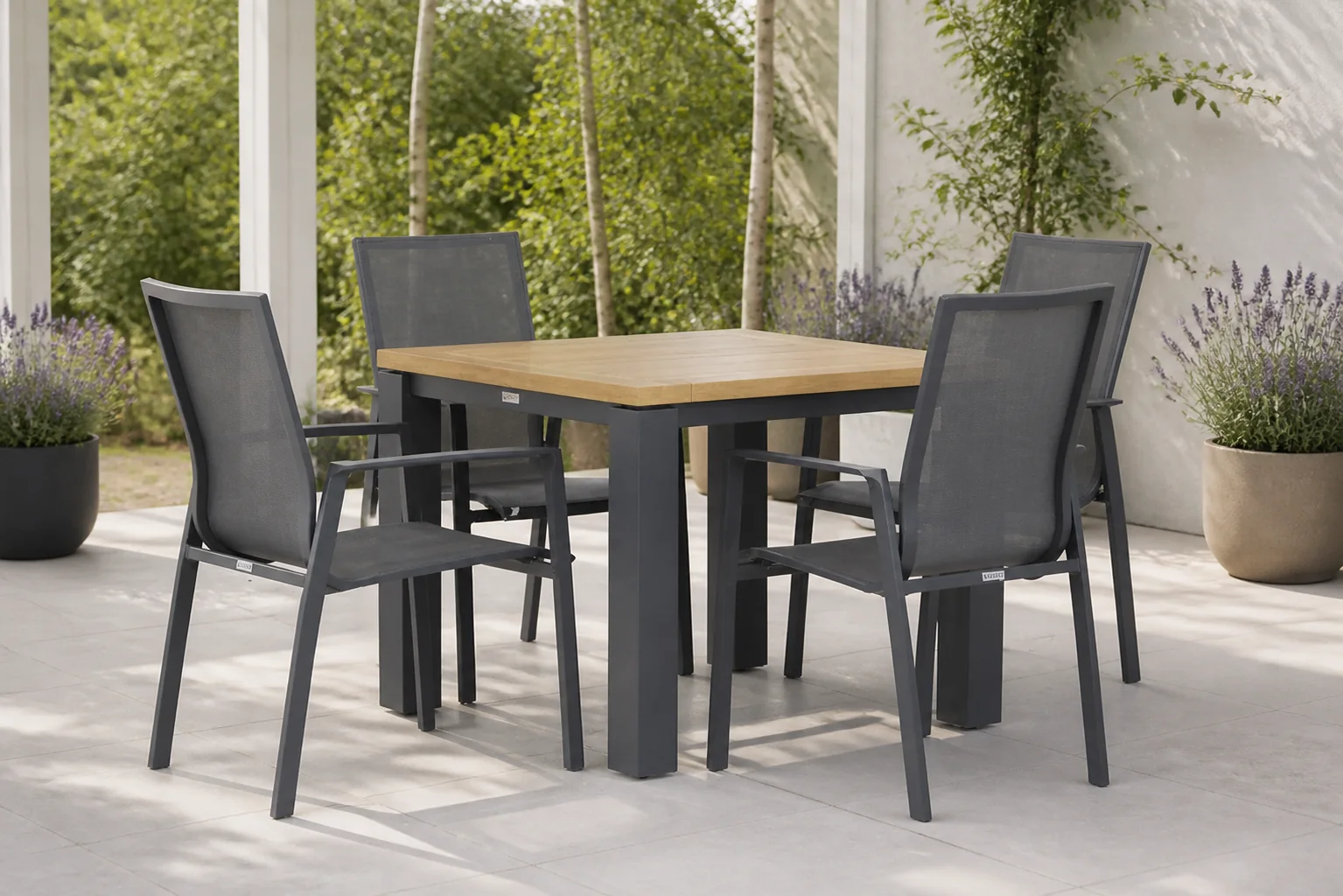 Sfeerfoto van Lifestyle Garden Furniture Ultimate/Veneto 90 cm dining tuinset 5-delig – Grijs-antraciet
