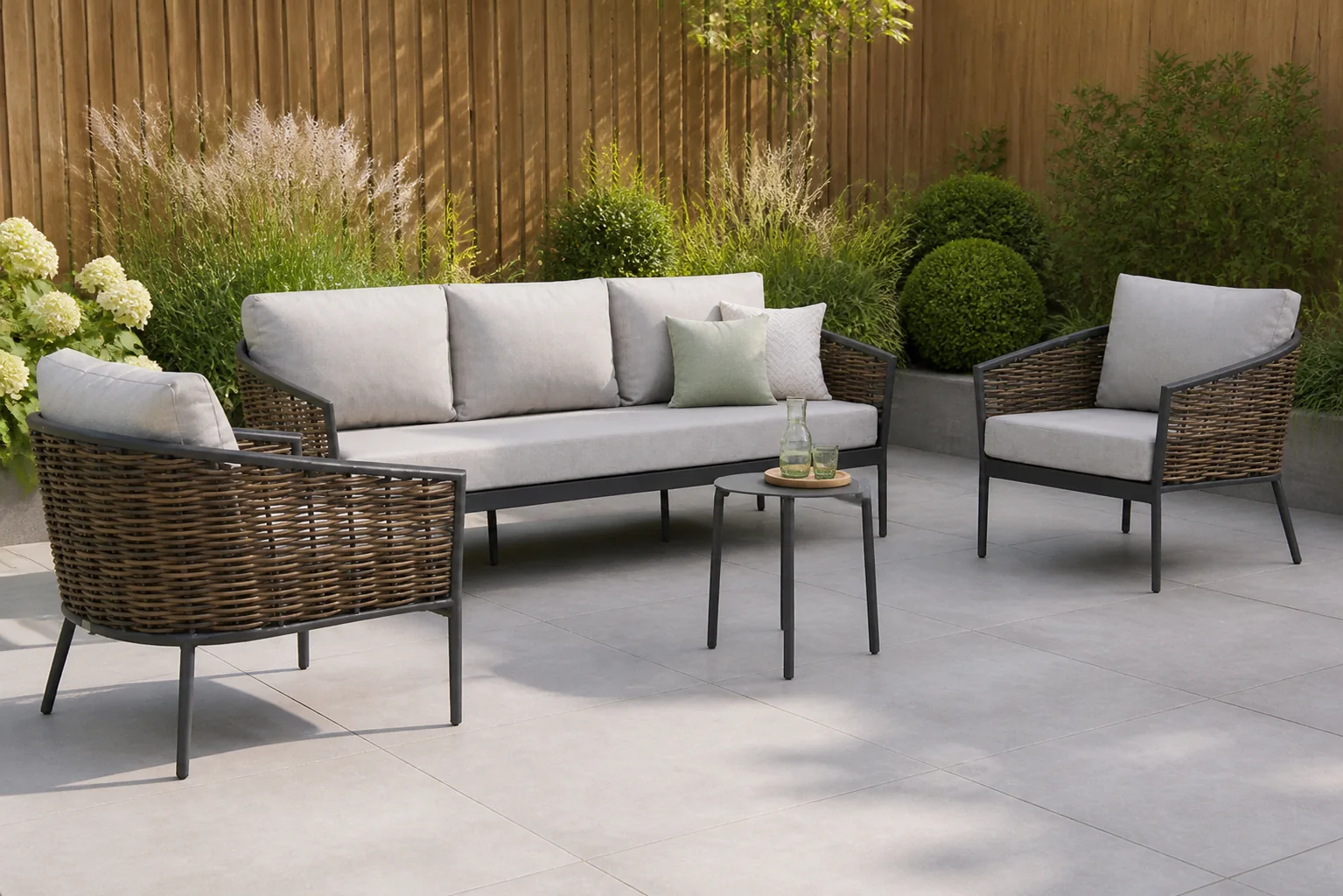 Sfeerfoto van Coco Palm/Pacific 45 cm stoel-bank loungeset 4-delig – Taupe-naturel-bruin