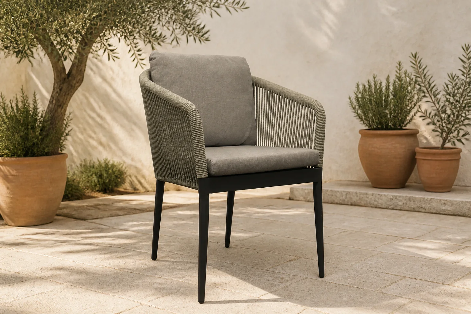 Sfeerfoto van Own Belmonte Diningstoel Ash Grey – grijs