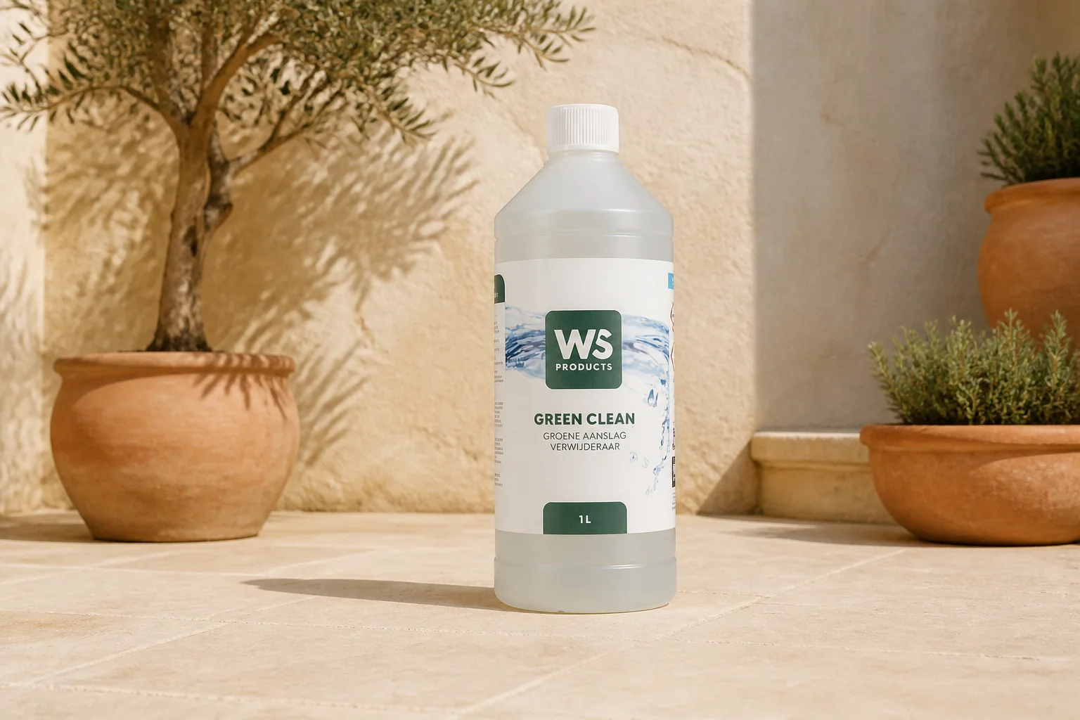 Sfeerfoto van Hortus Ws green clean 1l WS Tuinproducten – groen